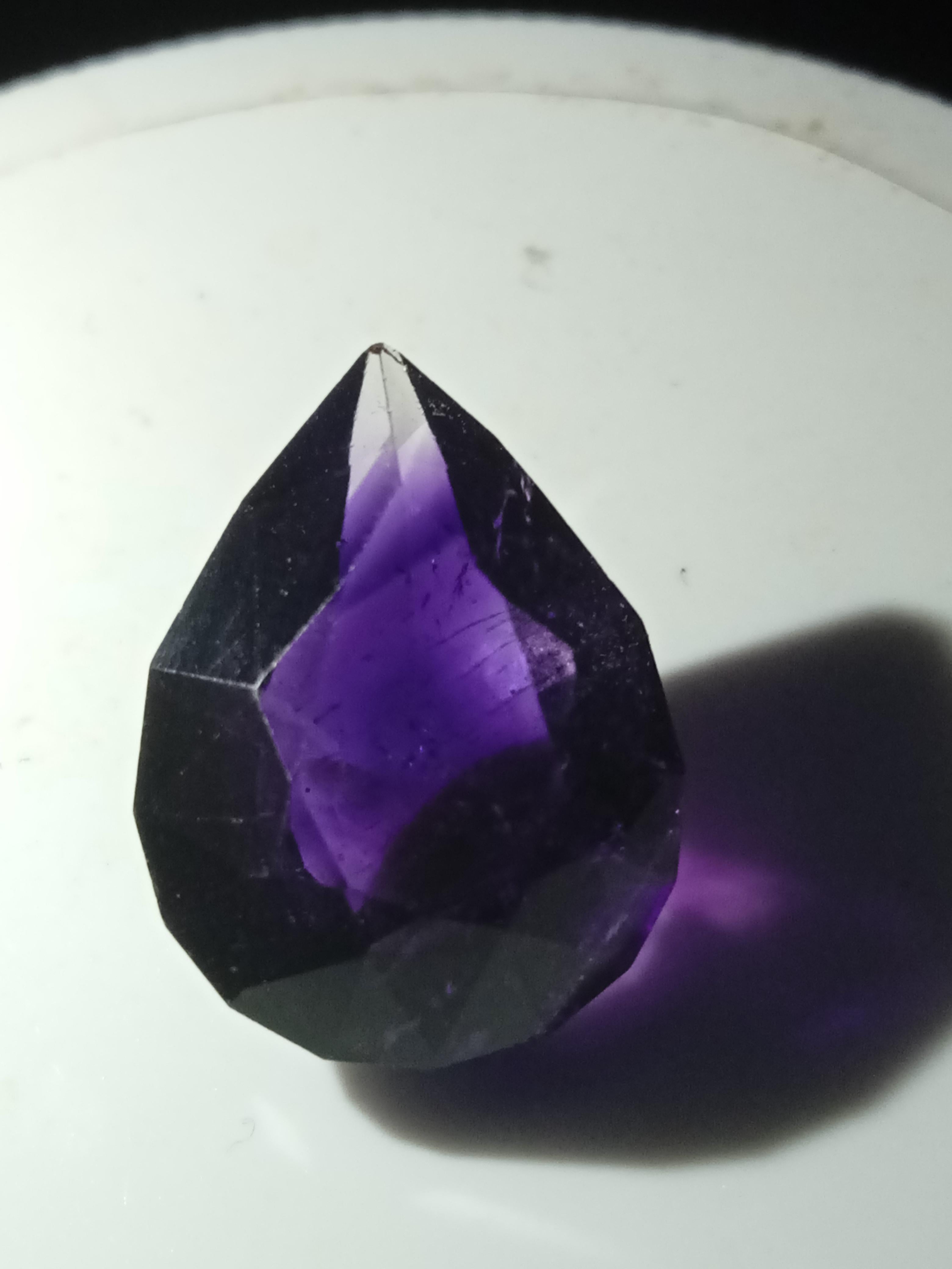 Natural purple amethyst 7.25 carats  For Sale 3