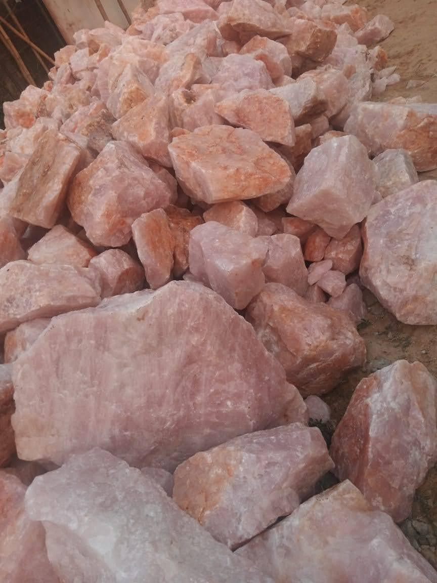 Natural Rose quartz crystals 10 tonnes  - Sculpture by Unknown
