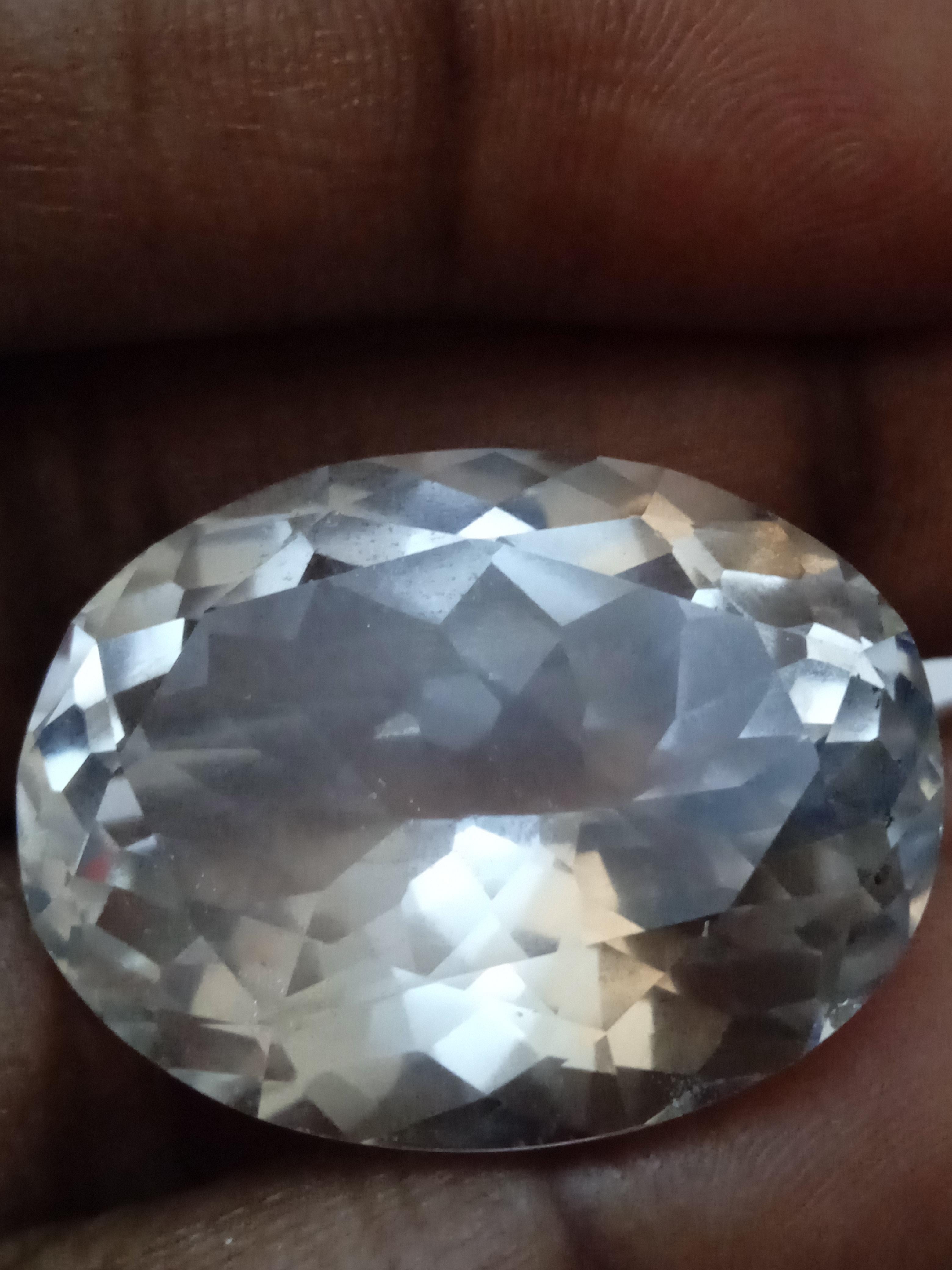 Natural white Beryl gem stone 49 carats For Sale 1