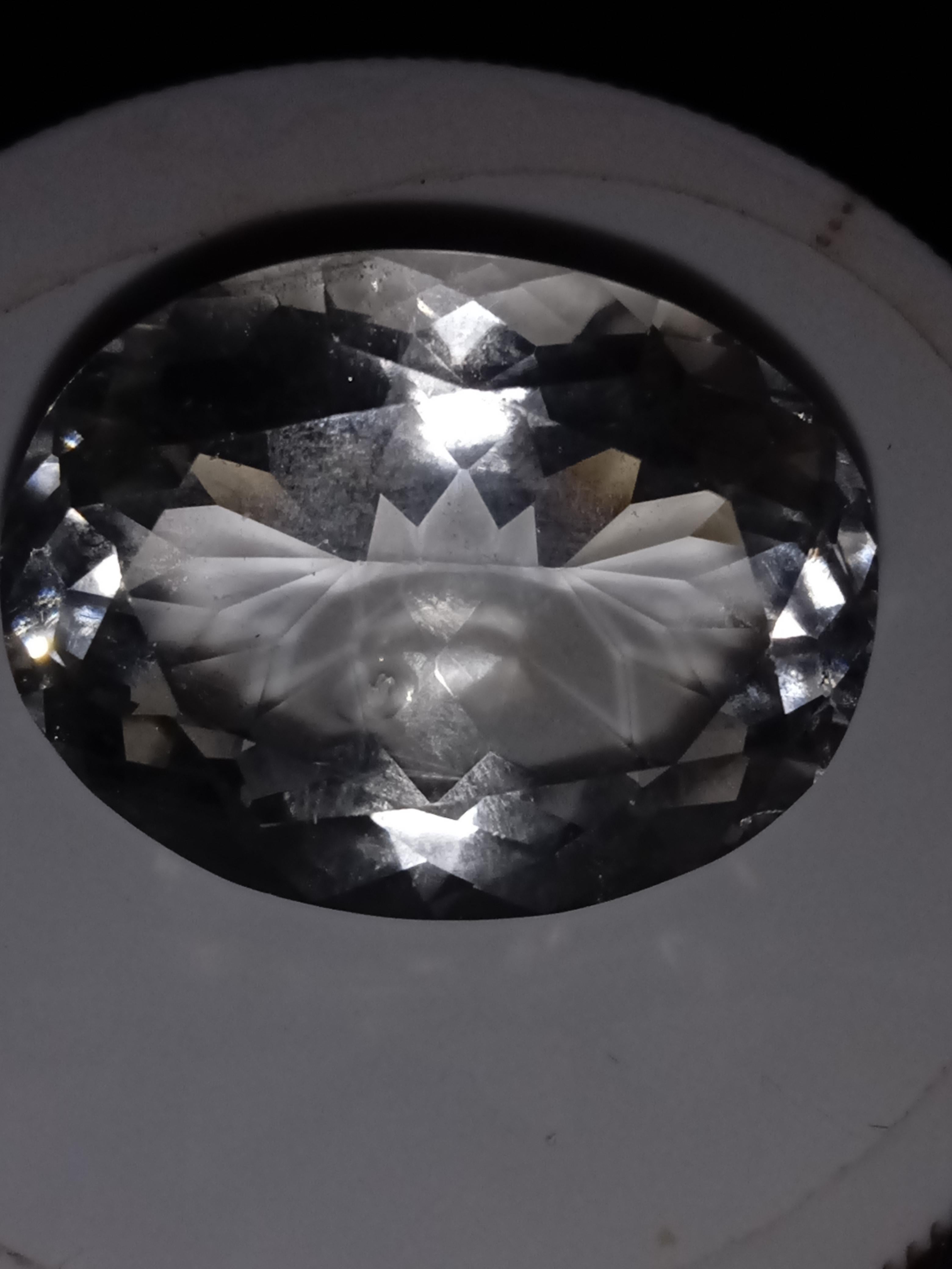 Natural white Beryl gem stone 49 carats  For Sale 2