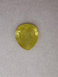 Natural yellow sappire not heated not treated 3.5 carat