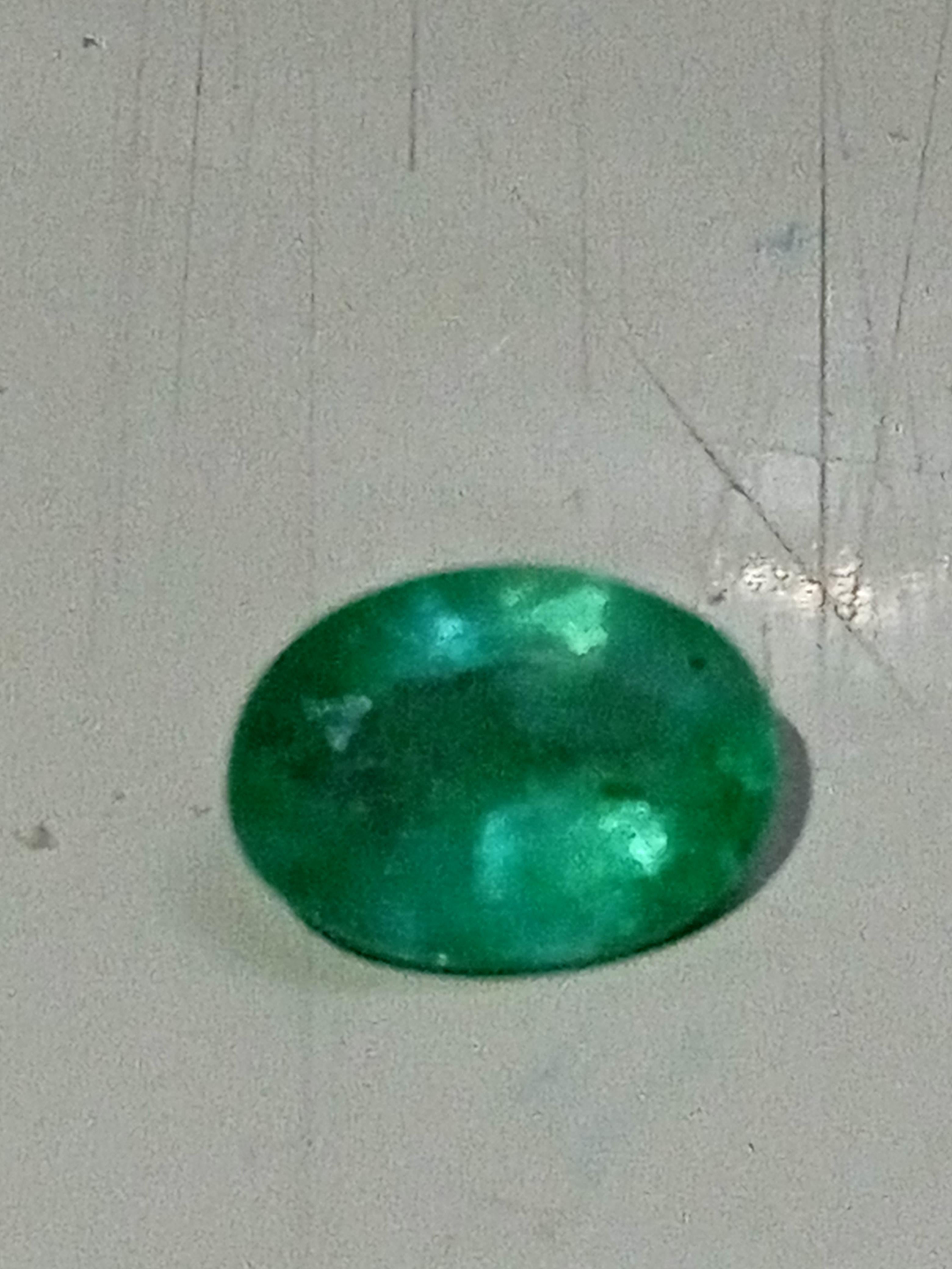 Natural Zambia emerald 1.44 carat For Sale 1