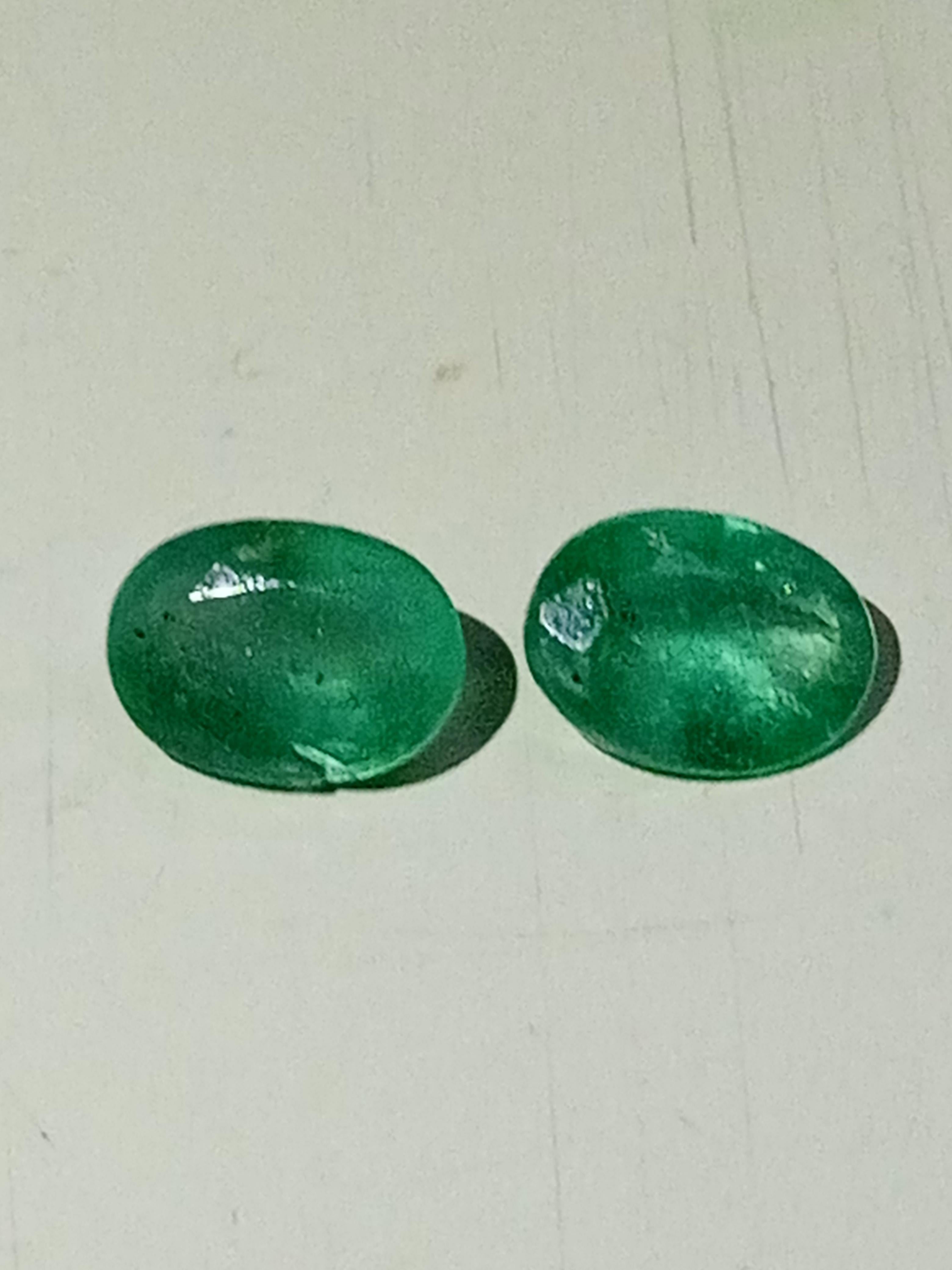 Natural Zambia emerald pair 3.7 carats - Sculpture by Unknown