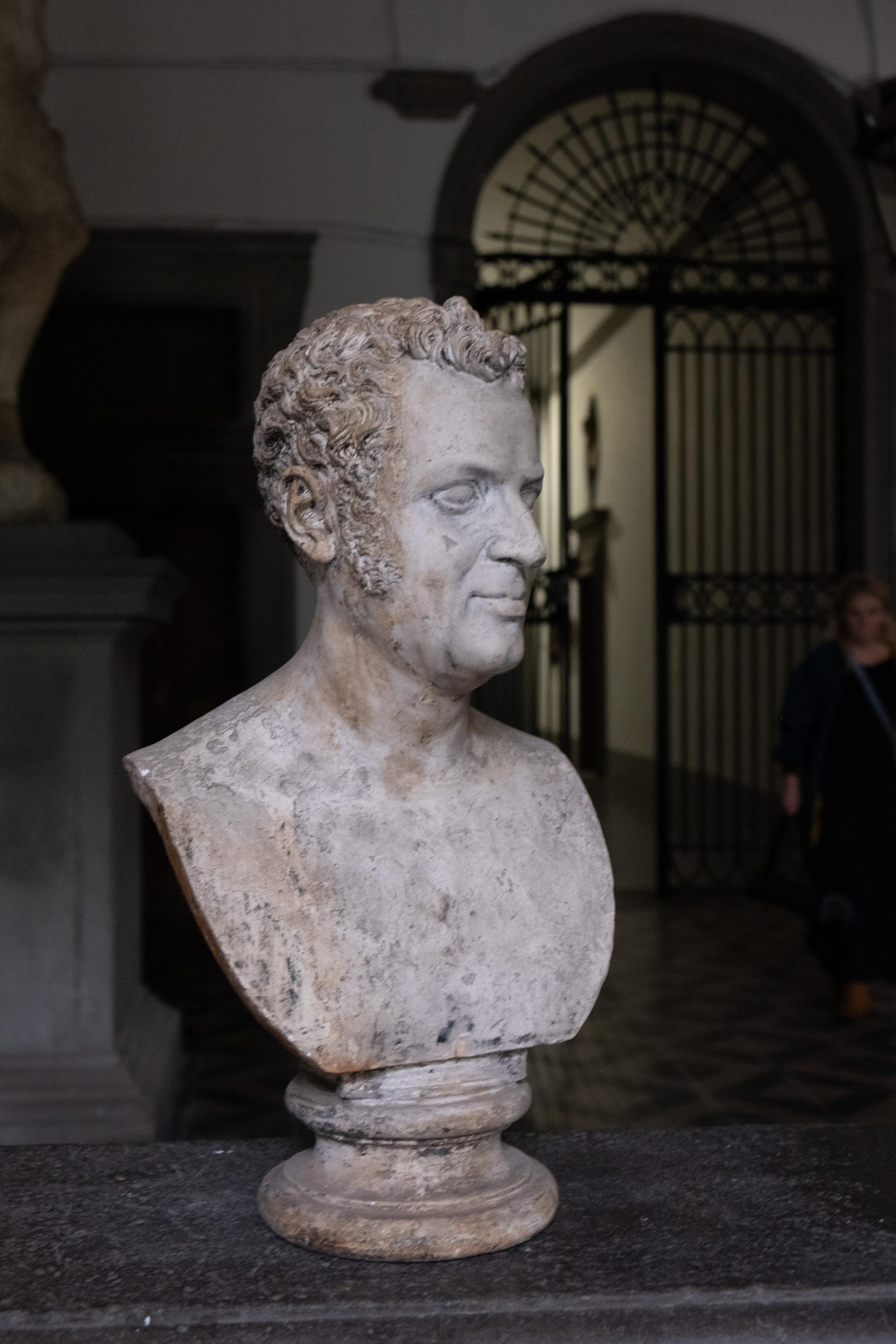 Neoclassic Neapolitan busts of Aristocratic couple. Plaster. Circa 1820 in vendita 6