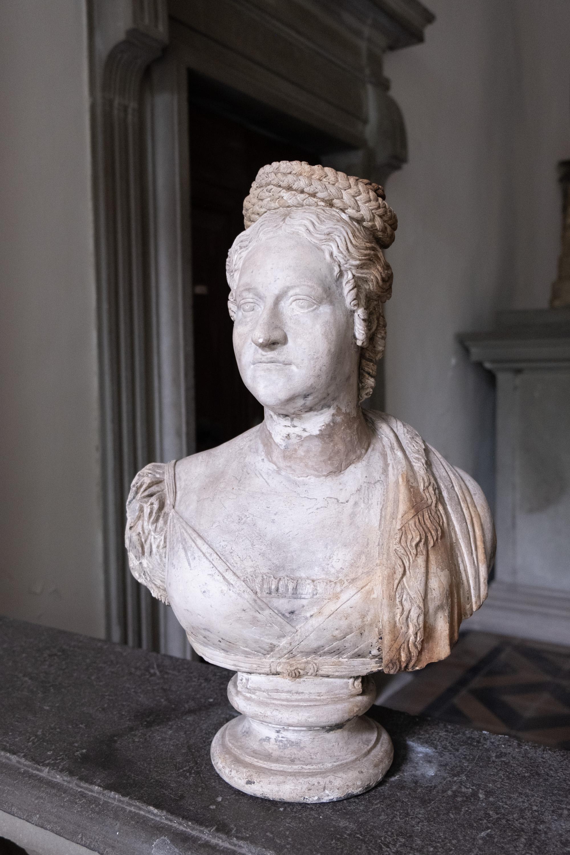 Neoclassic Neapolitan busts of Aristocratic couple. Plaster. Circa 1820 in vendita 9