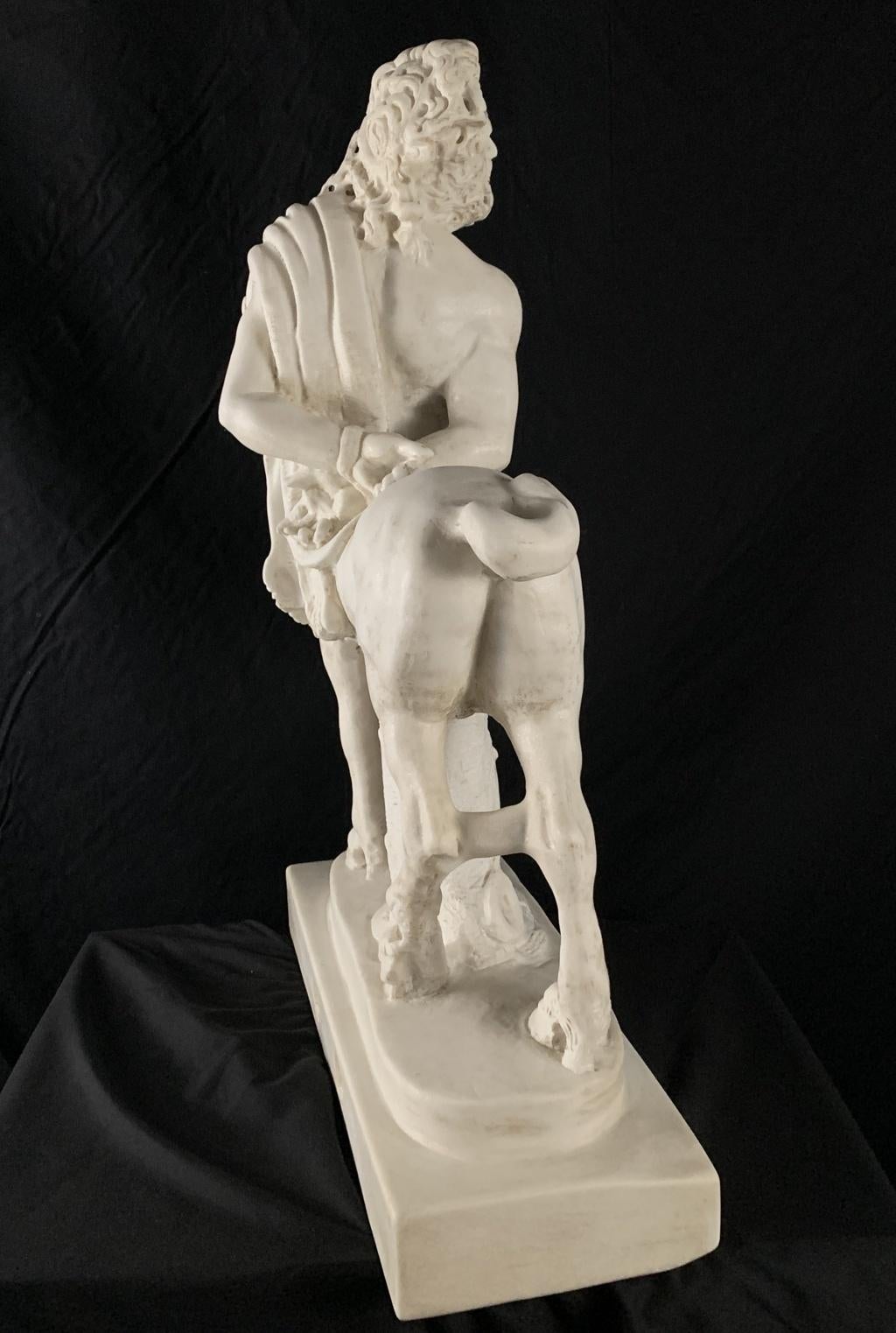 Escultura neoclásica en Roma- Mármol italiano de finales del siglo XVIII - Viejo centauro 15