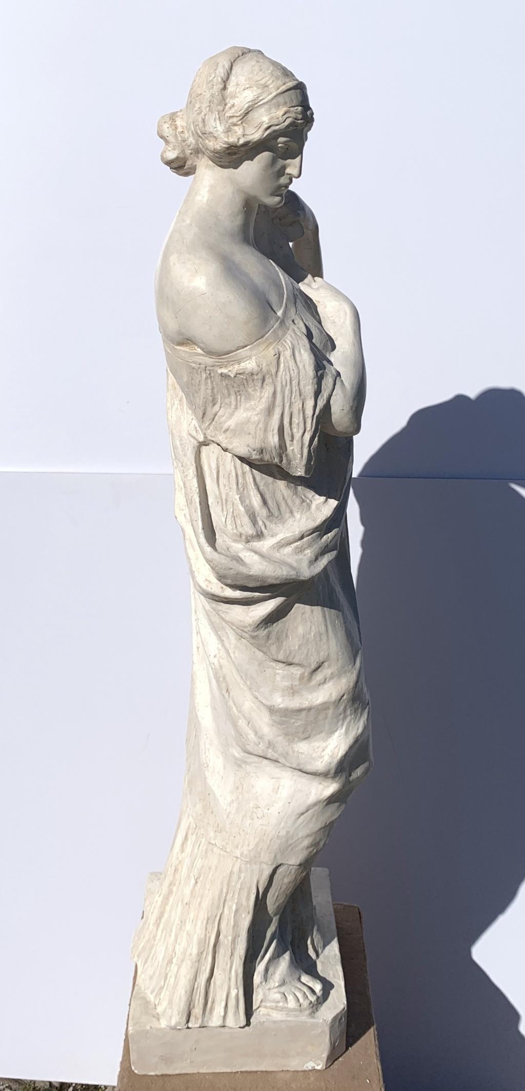 Neoclassical sculpture in Rome- Pair of 19th century Italian scagliola - Figures For Sale 15