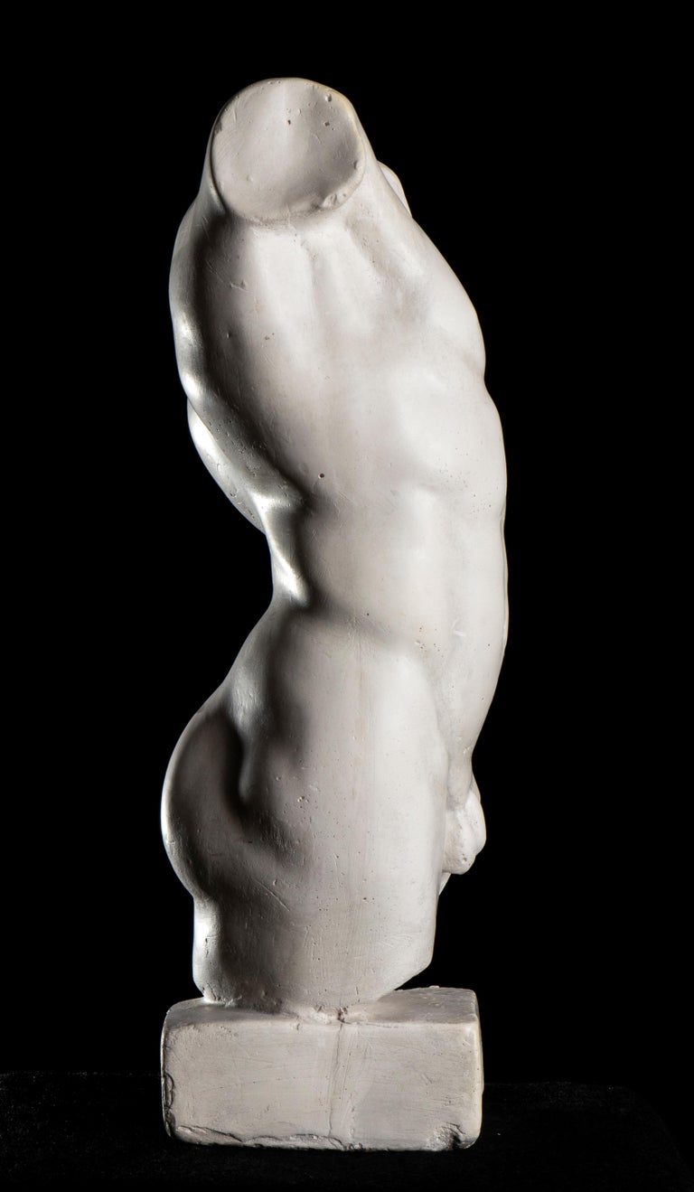 unknown-nude-classical-figurative-plaster-sculpture-of-athlete