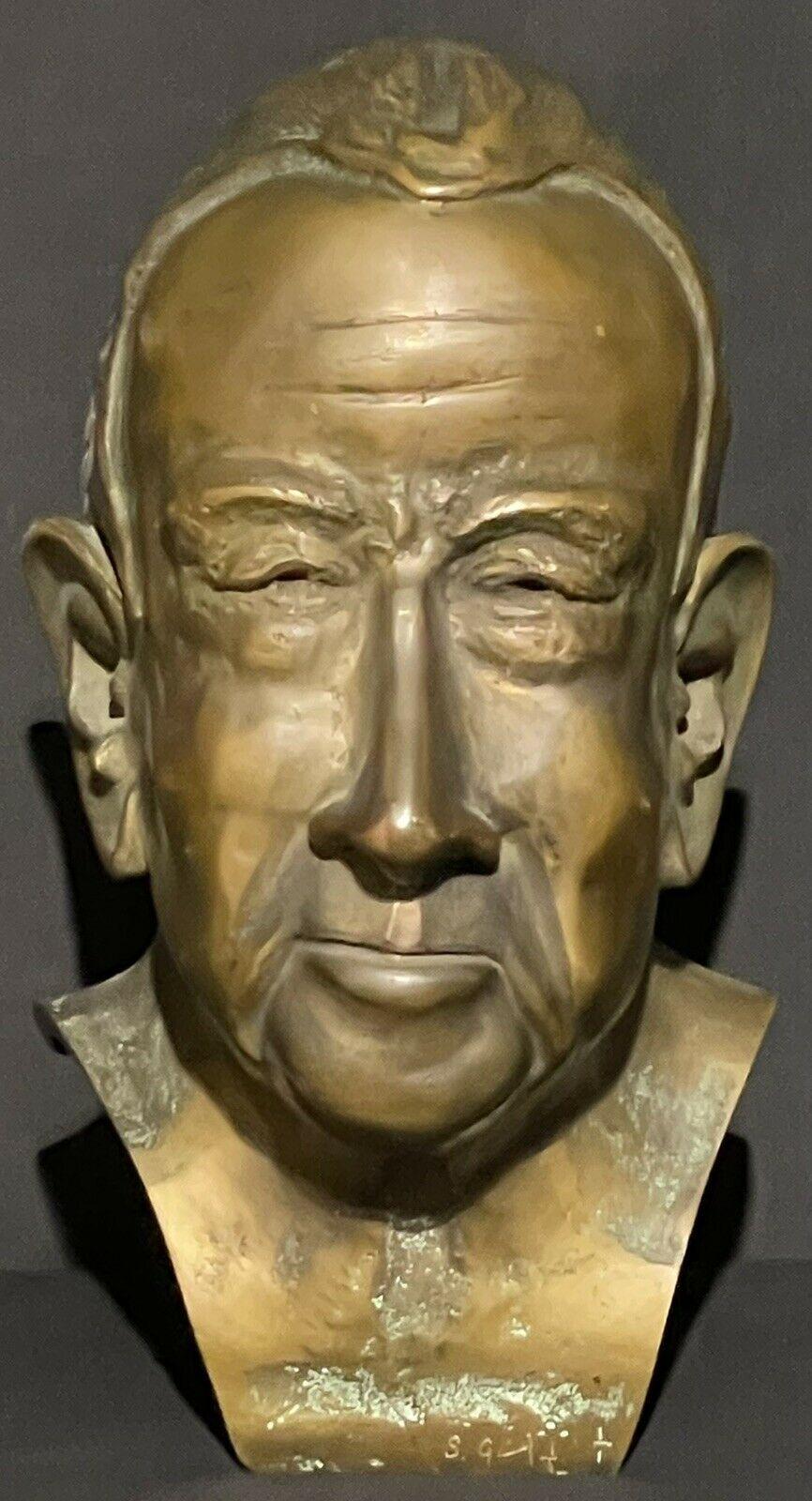 Unknown Figurative Sculpture – ORIGINAL PERIOD BRONZE HEAD SCULPTURE Präsident RICHARD NIXON 
