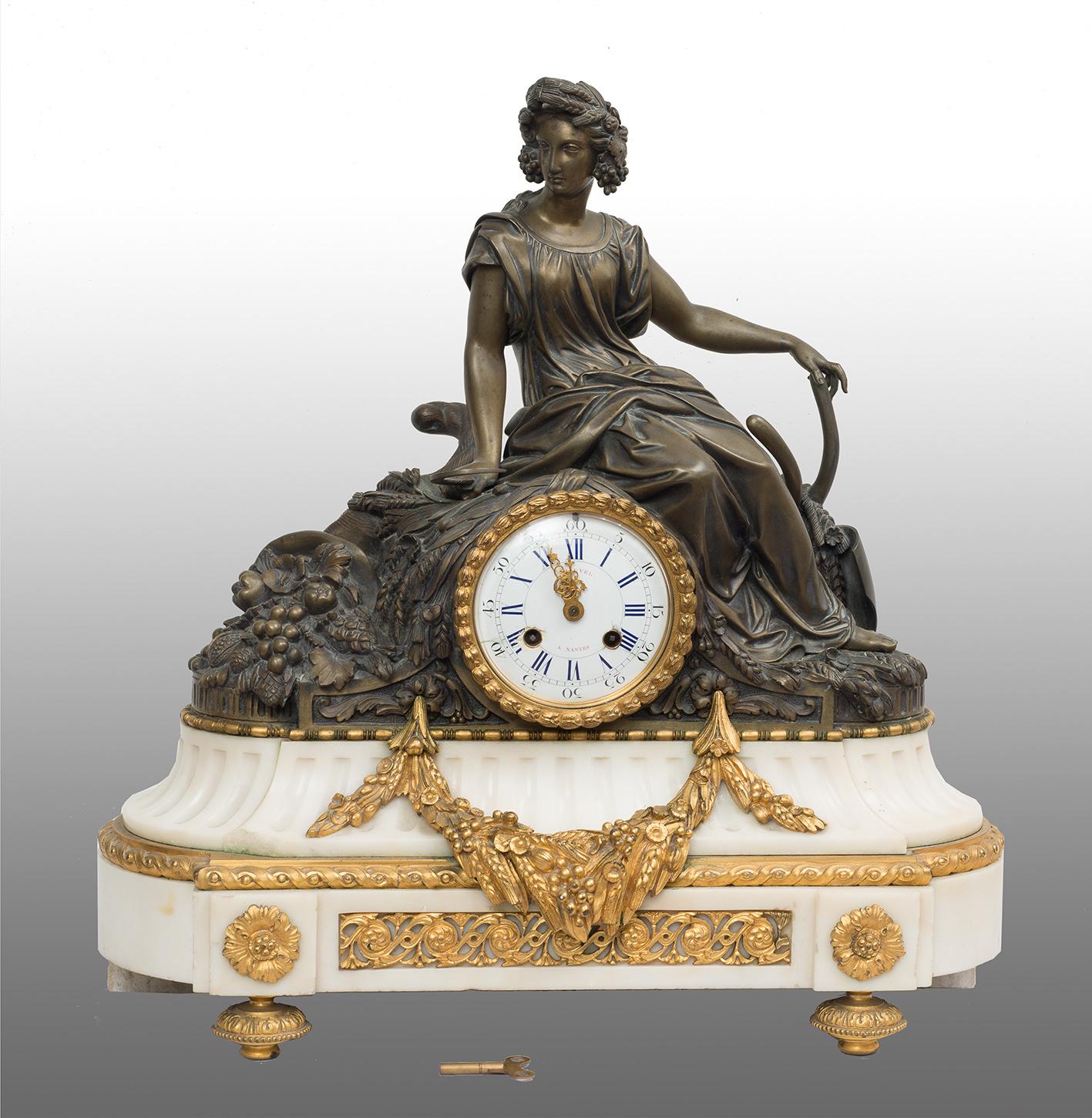 Unknown Figurative Sculpture - Orologio antico Napoleone III Francese 19secolo