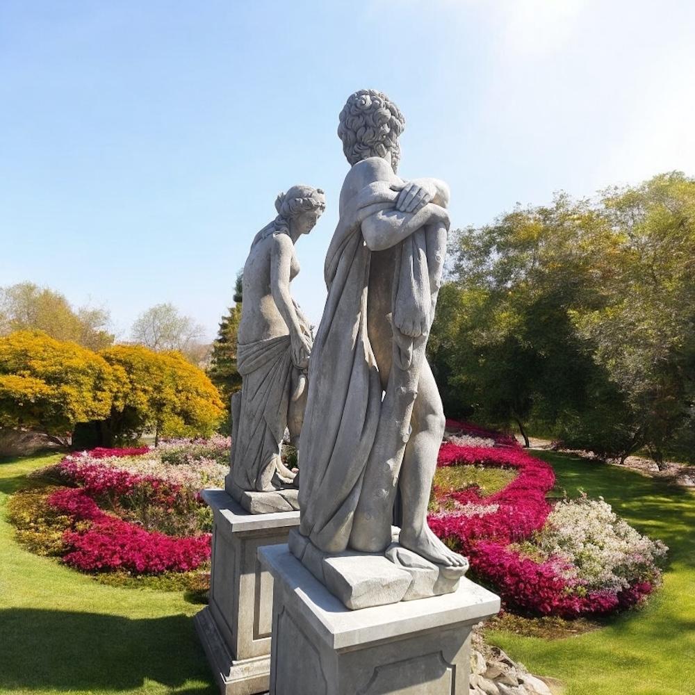 Sculptures de jardin italiennes en pierre du sujet mythologique d'Hercule en vente 4
