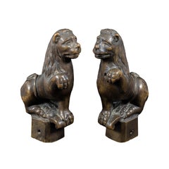 Pair of 18th century Renaissance style bronze sculptures - Lions