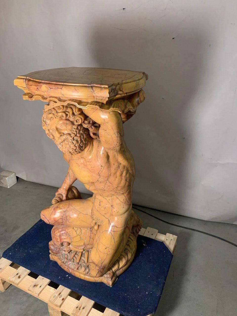 Paar barocke Skulpturen im Stil des 19. und 20. Jahrhunderts - Poseidon und Amphitrite im Angebot 9