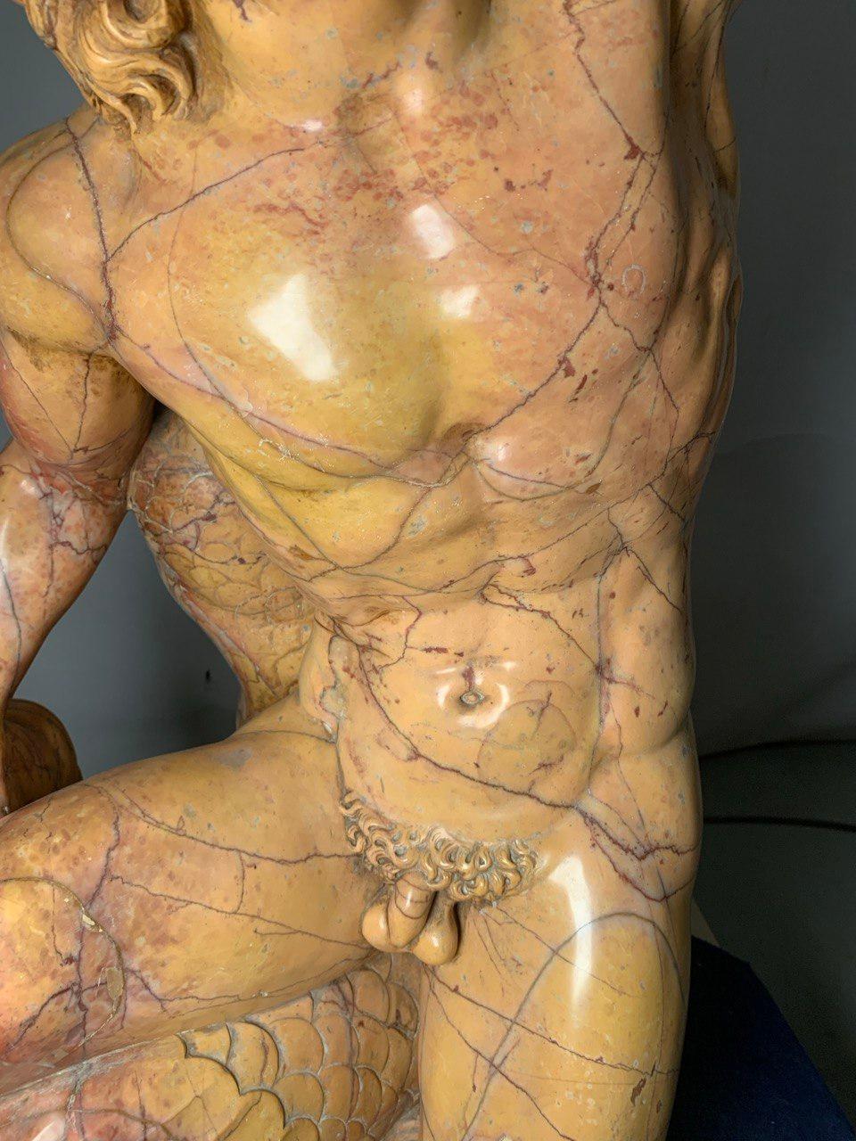 Paar barocke Skulpturen im Stil des 19. und 20. Jahrhunderts - Poseidon und Amphitrite im Angebot 14