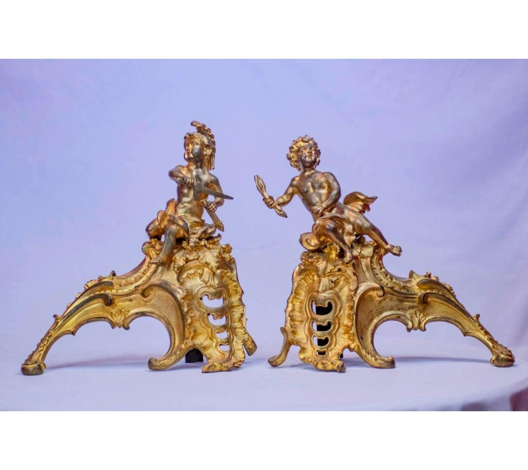 Ein Paar Feuerböcke aus der Louis-XV-Periode