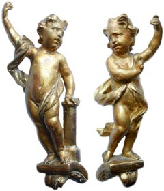 Pair of Baroque Angels in Gilt Wood, early 18 th century