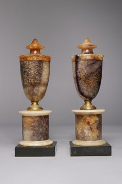 Paar englische Regency Blue John (Derbyshire Spar) Urnen, 19. Jahrhundert