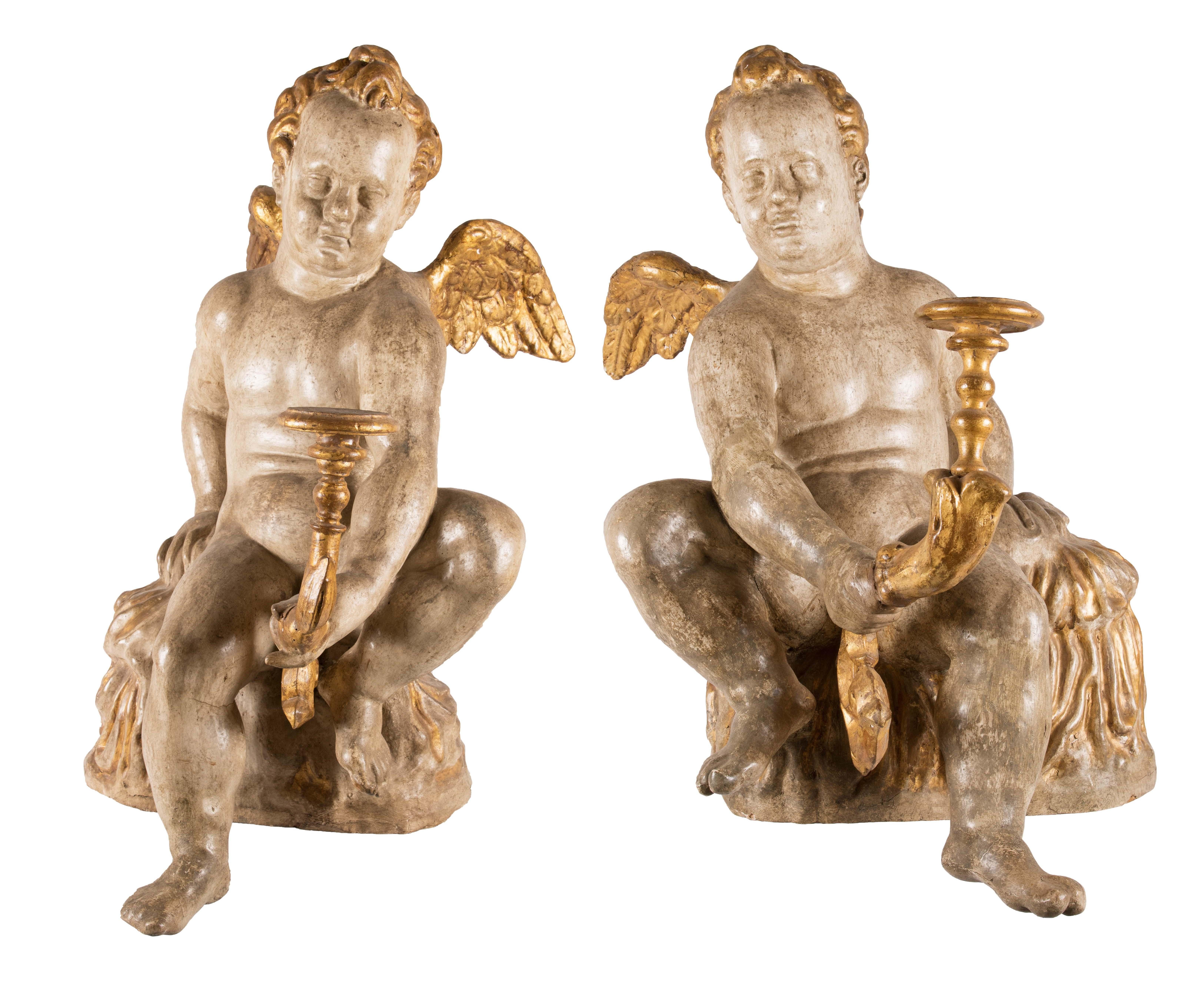 Pair of Italian Angels Sculptures, Italy 18th Century, Papier-mâché Lacquered