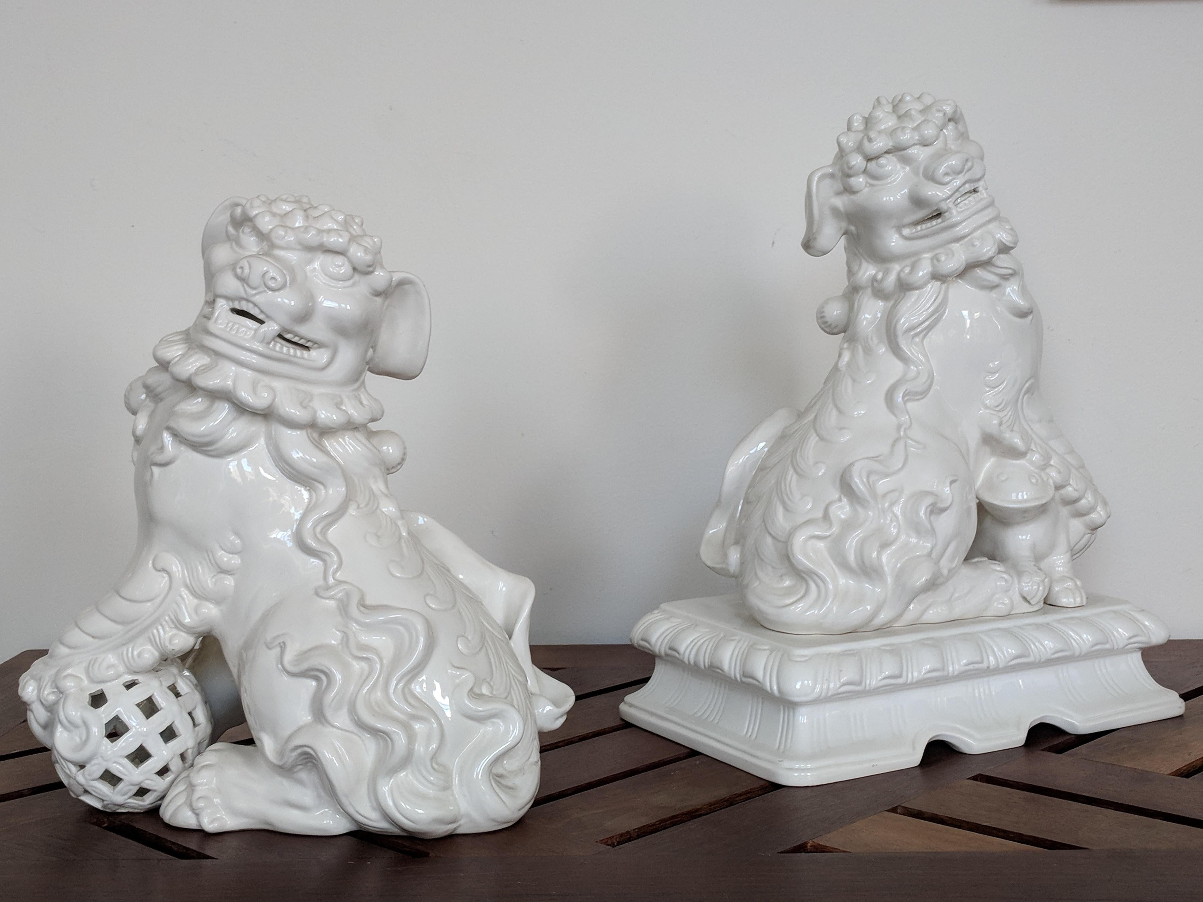 Unknown Figurative Sculpture - Pair of Italian White Ceramic Foo Dogs