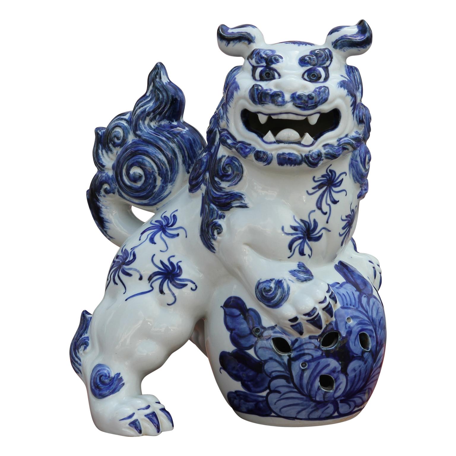 Pair of Porcelain Japanese Blue Foo Dogs - Sculpture by Unknown