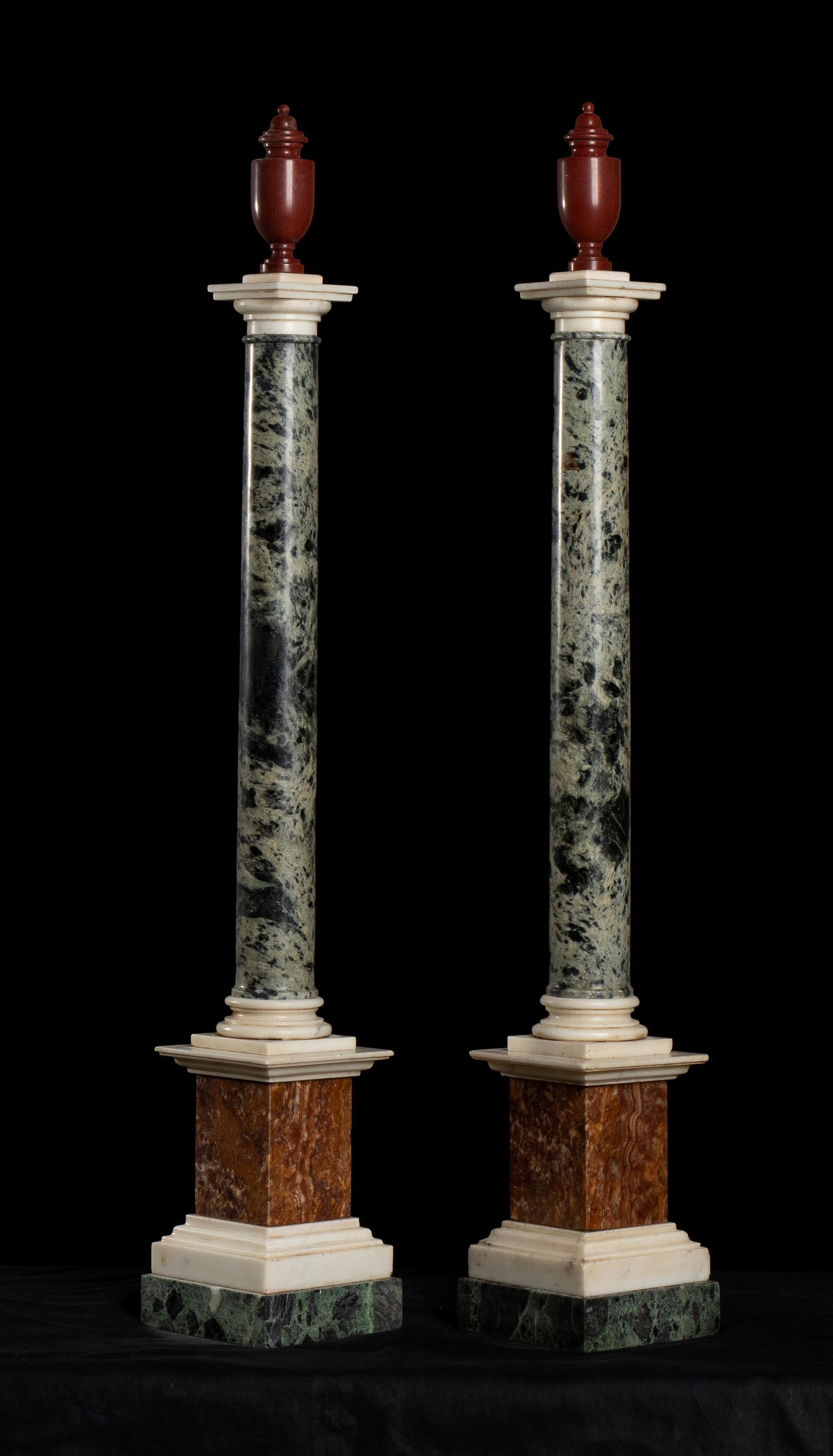 Pair of Roman Marble Red, Green, Onyx and White Models of Pedestals Grand Tour - Baroque Sculpture by Unknown