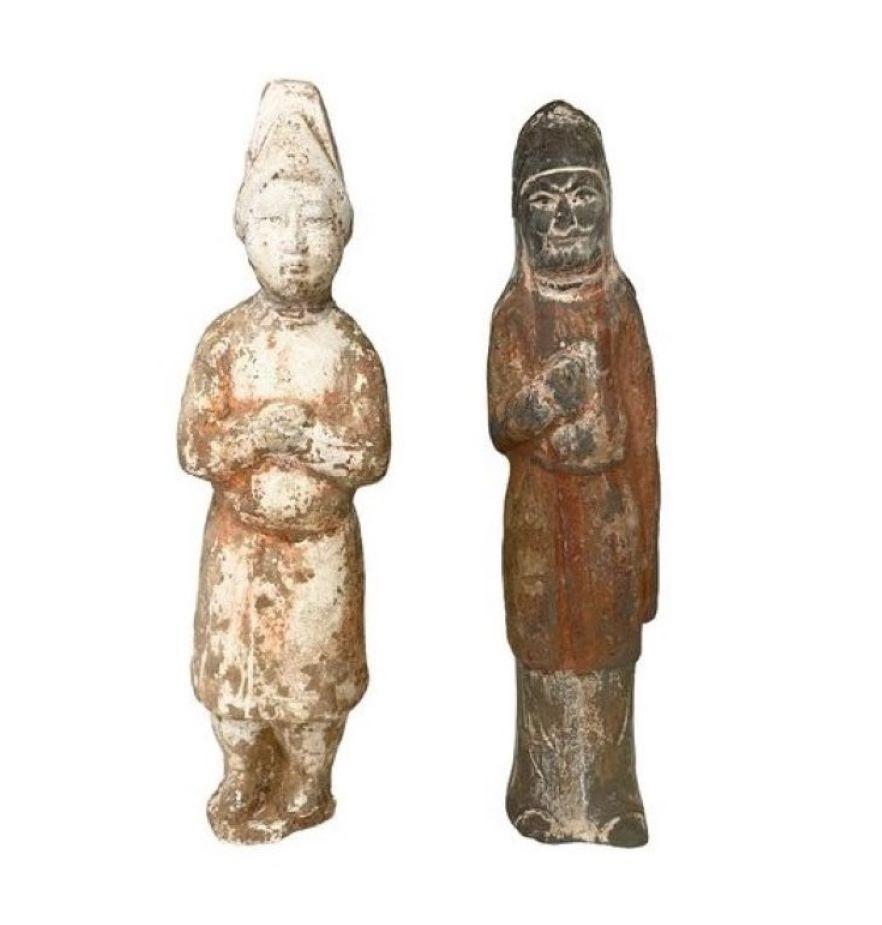 Unknown Figurative Sculpture - Pair of Tang Dynasty Figures