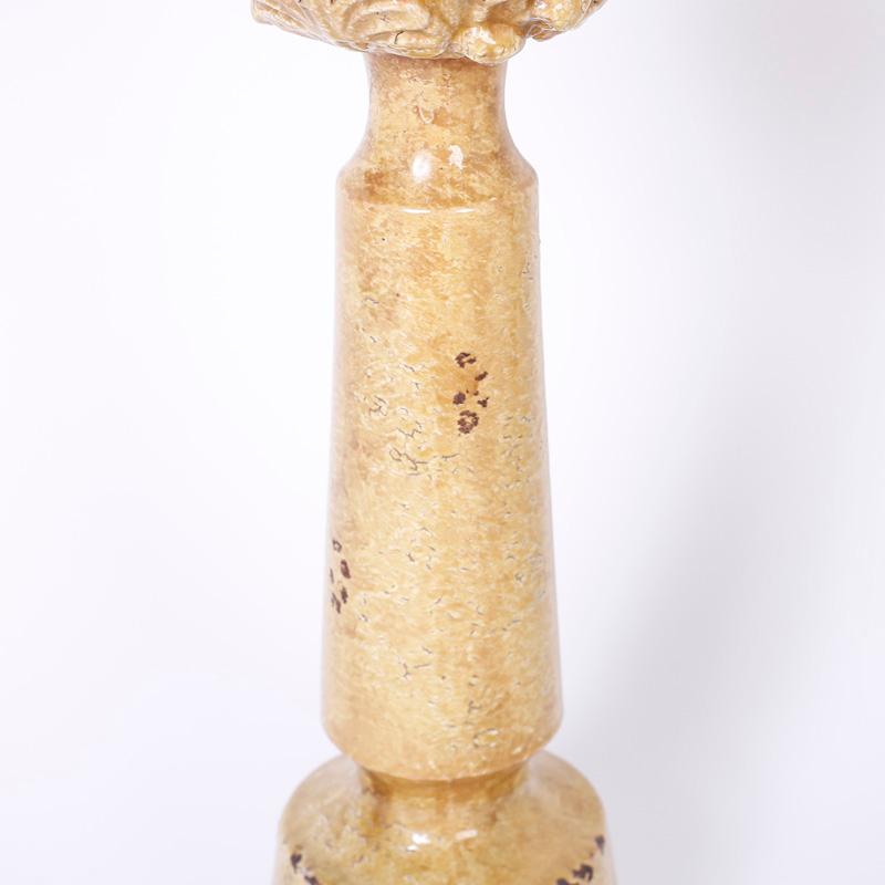 Coppia di guarniture per carciofi in terracotta - Figurative Sculpture Beige di Unknown