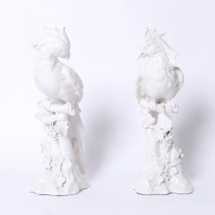 Pareja de figuras vintage de pájaros o loros Blanc de Chine