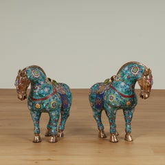 Coppia di cavalli cinesi vintage in smalto cloisonné