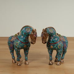 Coppia di cavalli cinesi vintage in smalto cloisonné