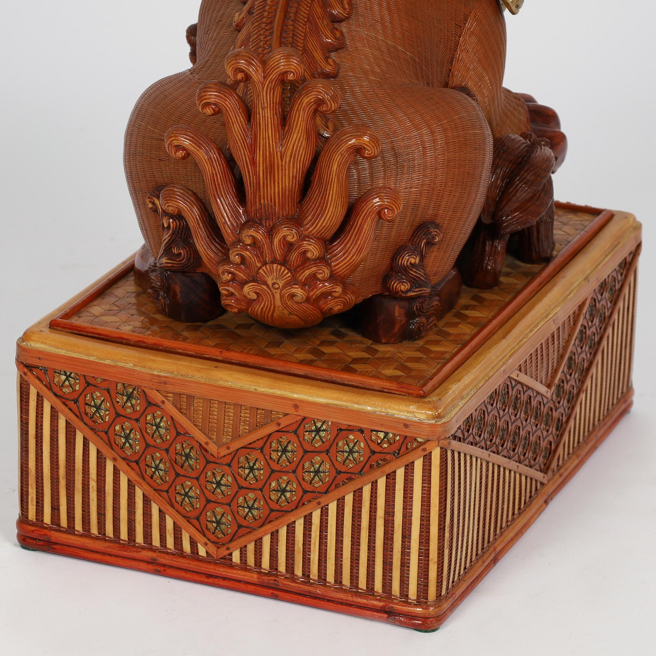 Pair of Vintage Chinese Wicker Foo Dogs From the Shanghai Collection For Sale 7