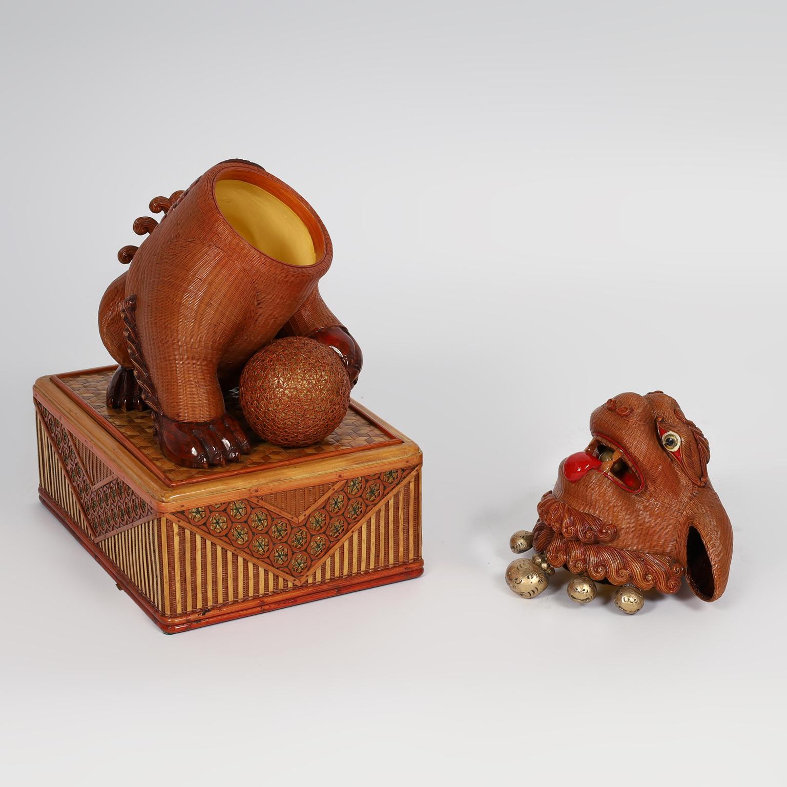 Pair of Vintage Chinese Wicker Foo Dogs From the Shanghai Collection For Sale 3
