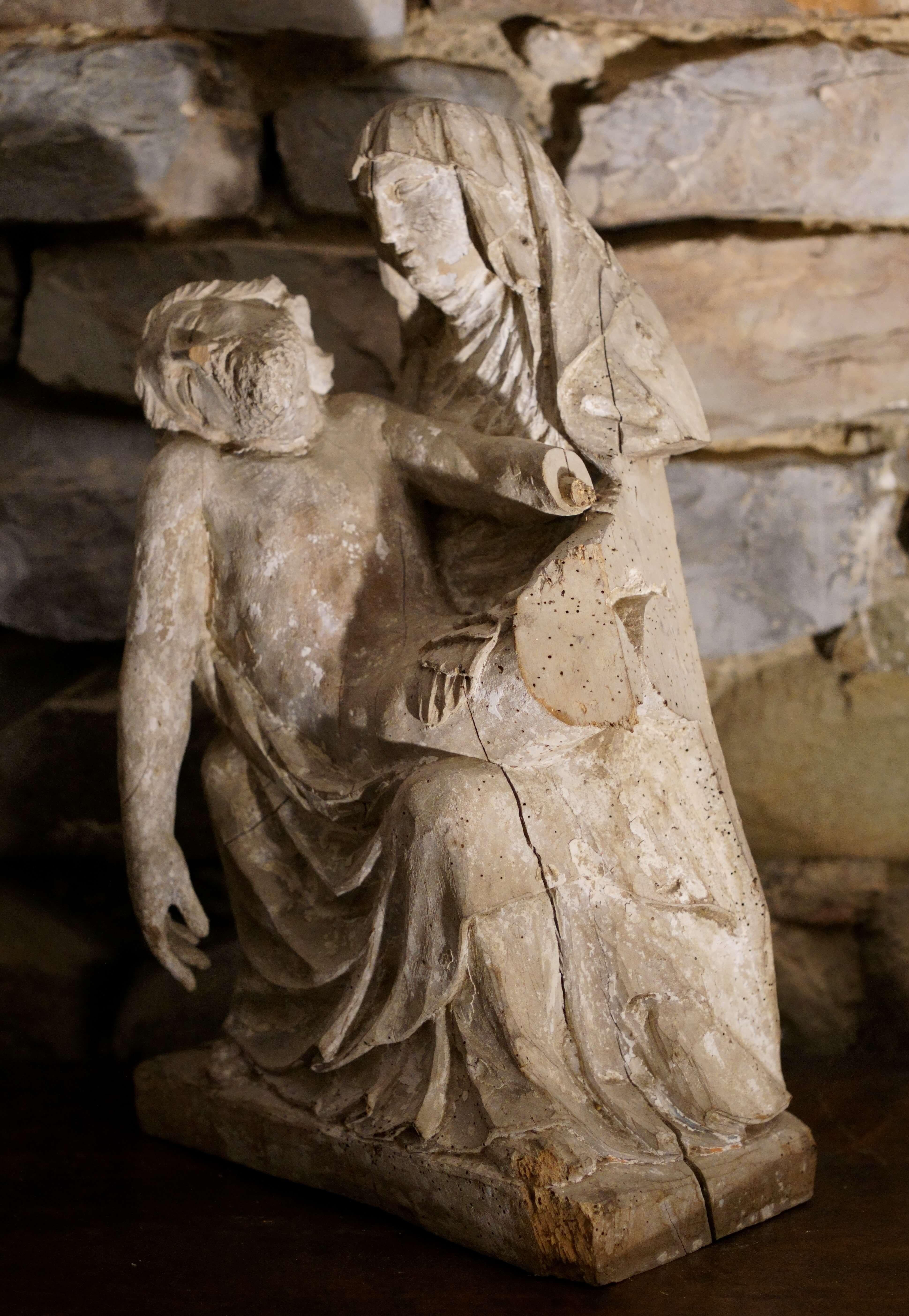 Pieta Sculpture en bois de tilleul franco-bourguignonne fin XVe siècle en vente 2