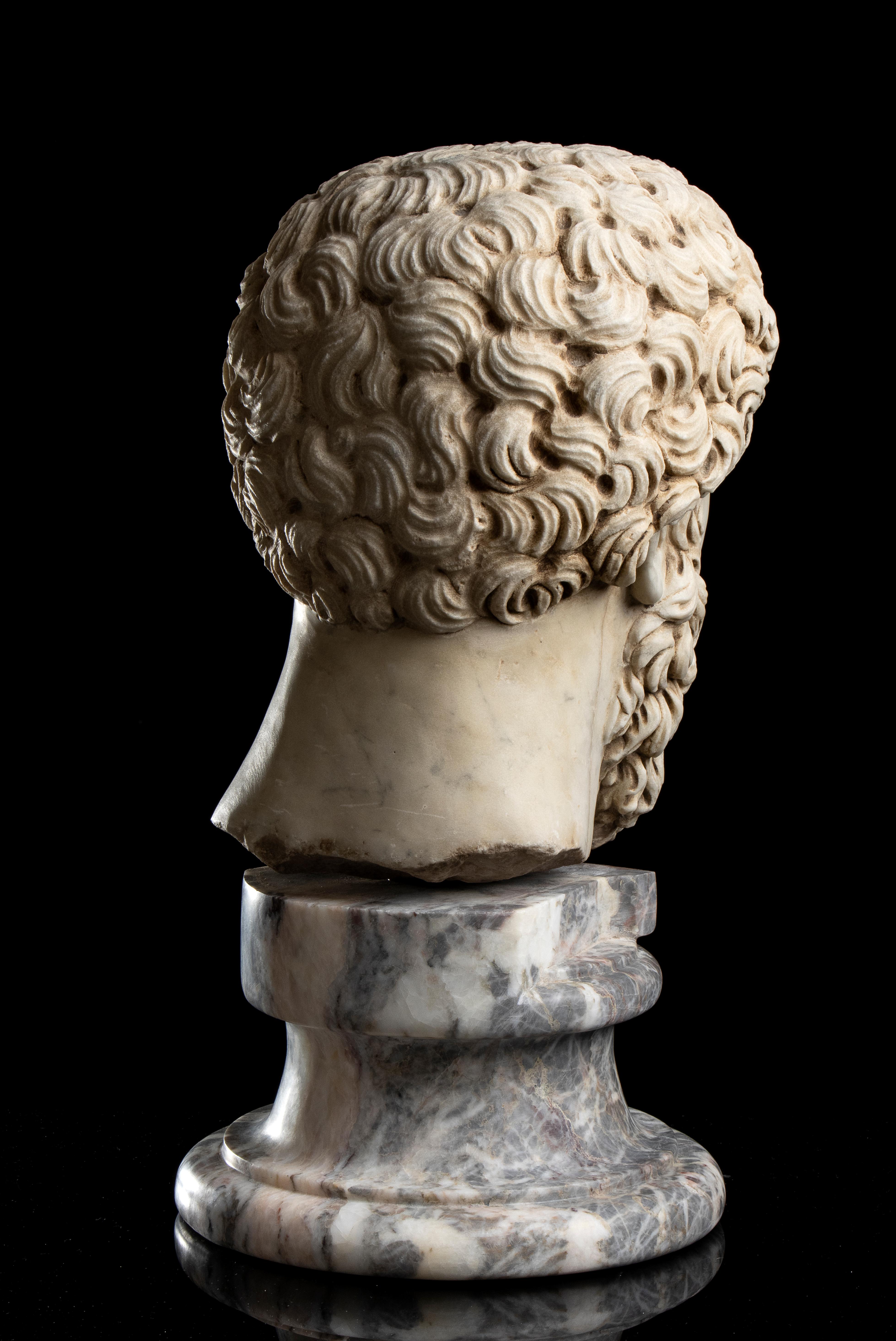 Polychrome Marmorskulptur Porträt Kaiser Marcus Aurelius Italienisch 19. im Angebot 4
