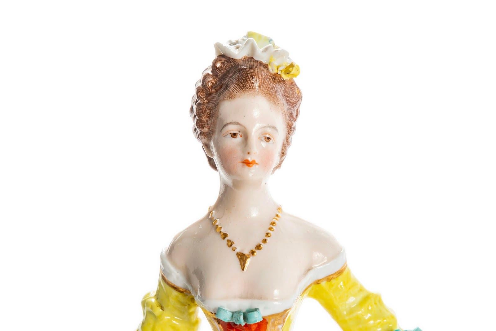 Porcelain Lady In Yellow Dress - White Figurative Sculpture by Unknown