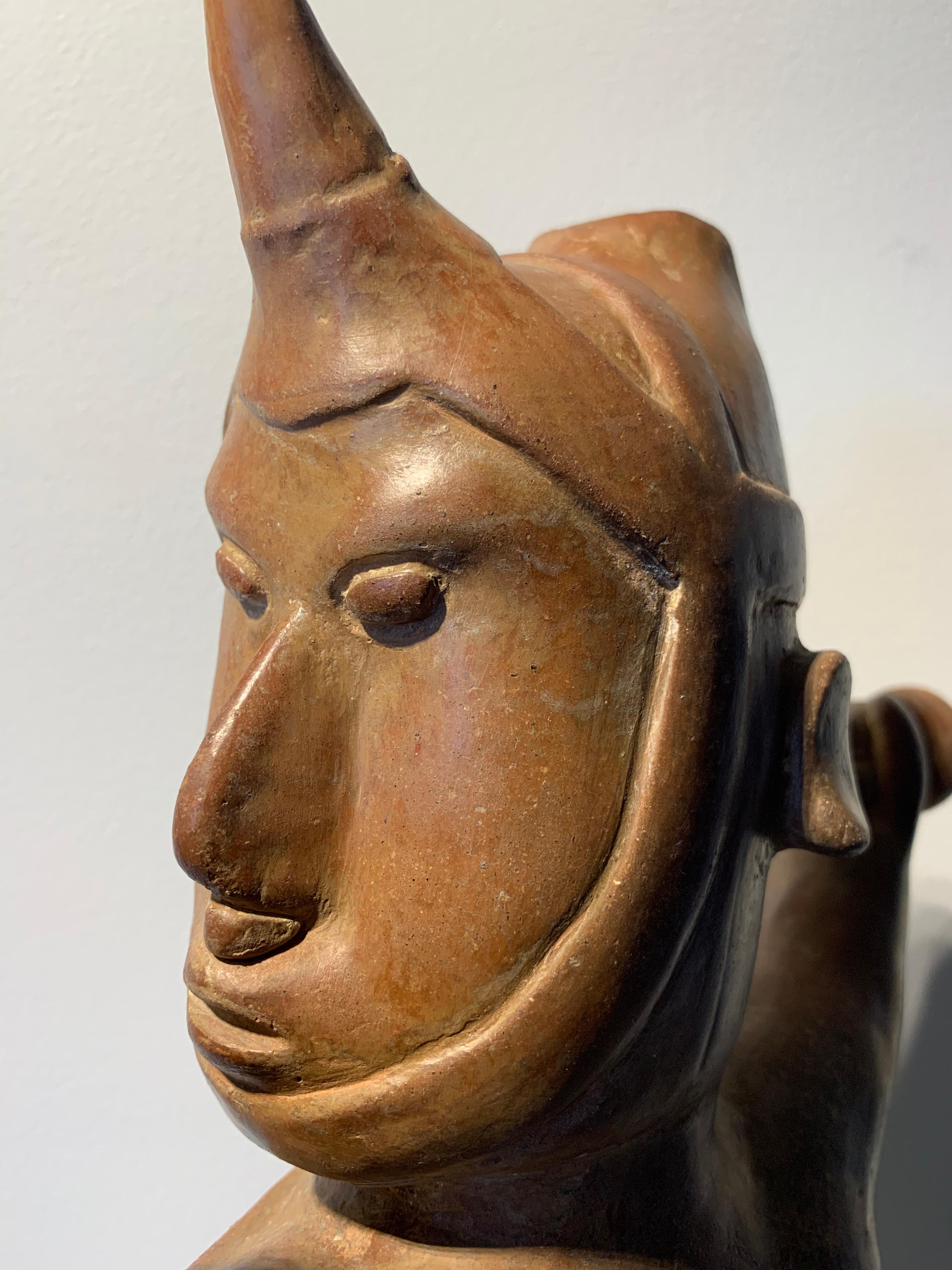 Pre-Columbian Colima Shaman terracotta figure vessel Mexican sculpture  For Sale 3