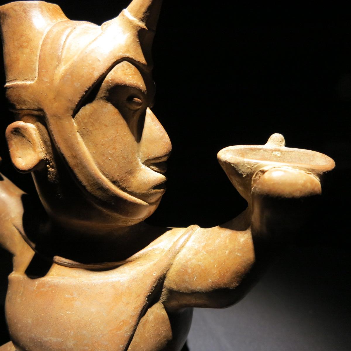 Pre-Columbian Colima Schamane Terrakotta-Figur Gefäß mexikanische Skulptur  im Angebot 1