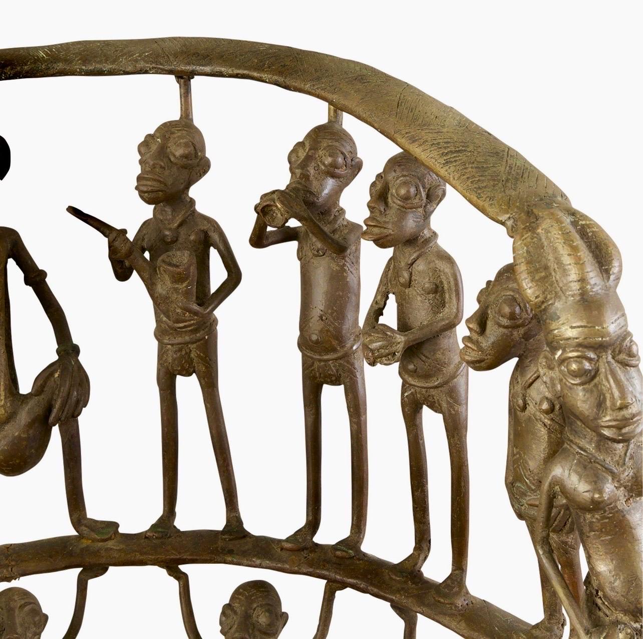 Rare African Solid Benin Bronze Ceremonial Throne Chair Multi Figure Sculpture For Sale 1
