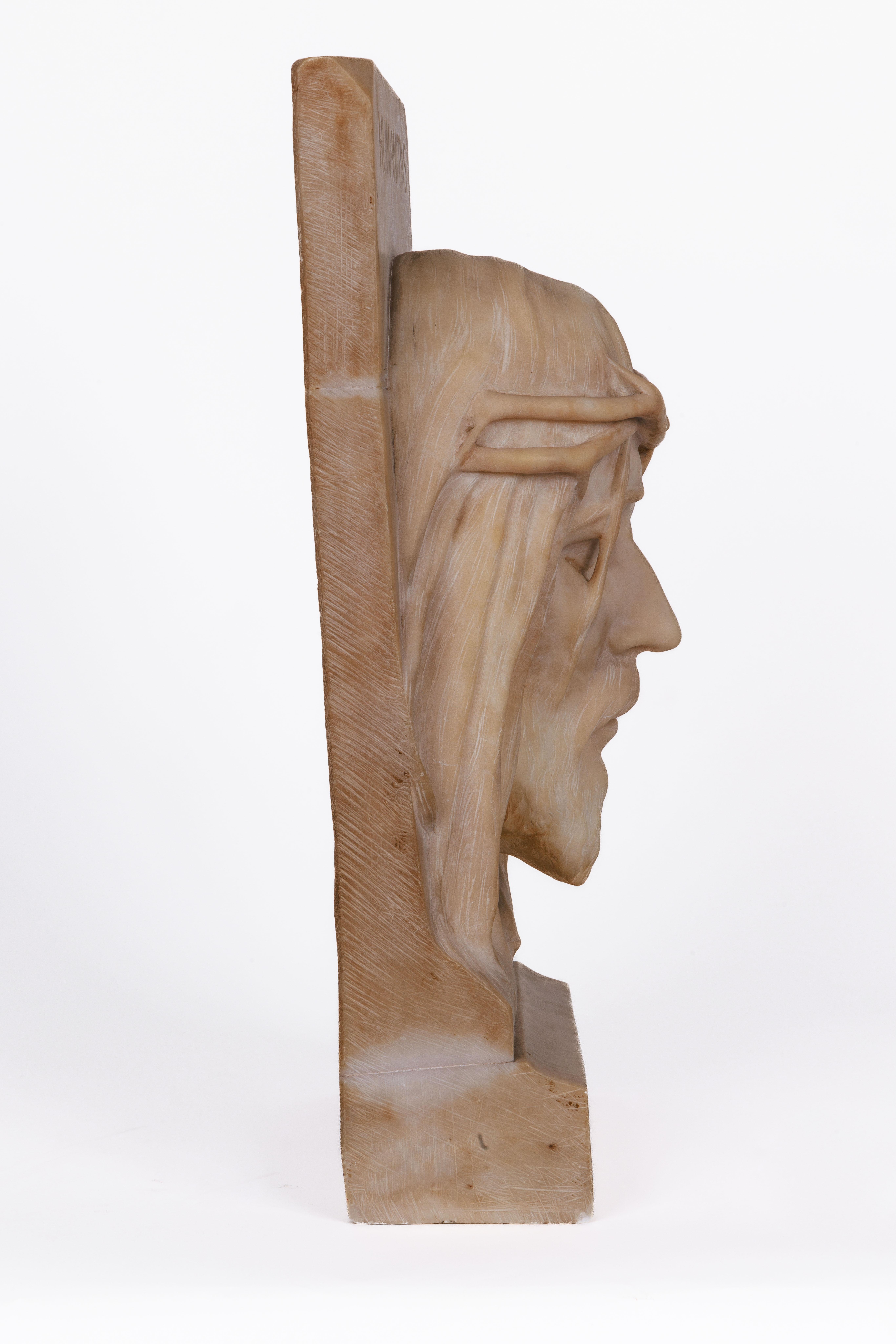Rare and Important Italian Alabaster Bust Sculpture of Jesus Christ, C. 1860 For Sale 3