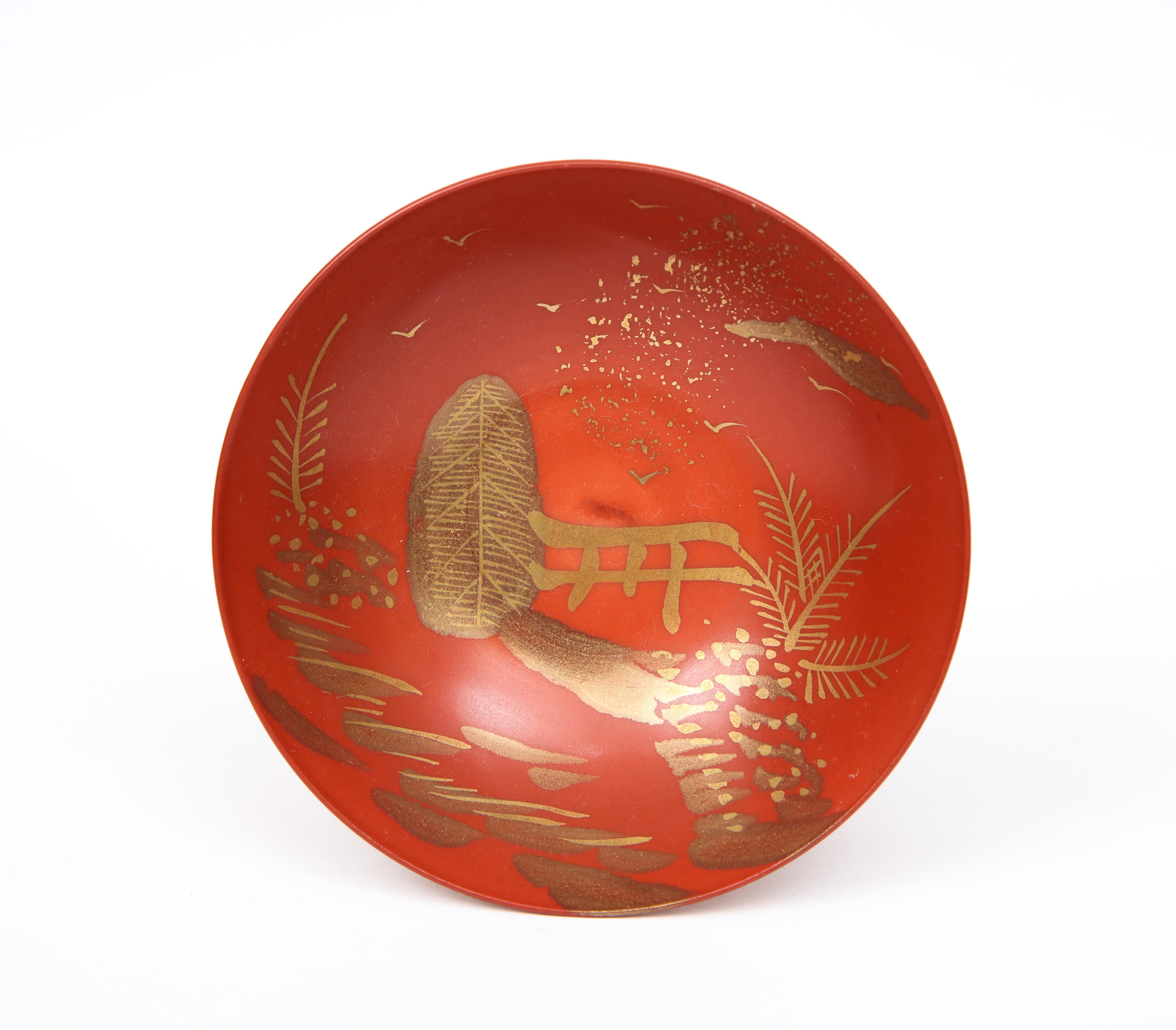 Japanese Red and Gold Bowls by Suizan - Modern Sculpture by Unknown