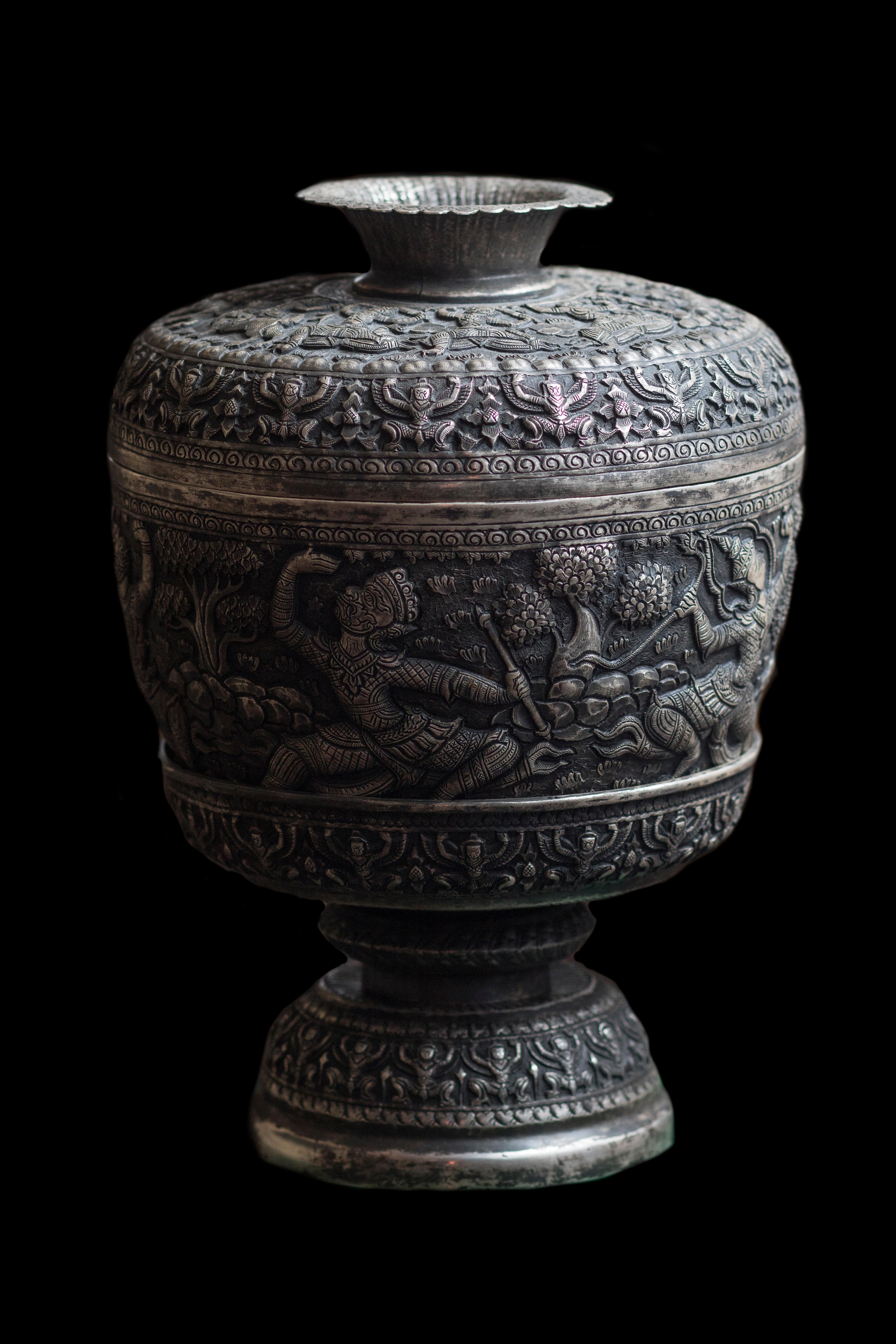 Bol à riz et coupe à vin du 18e/19e siècle - Sculpture de Unknown