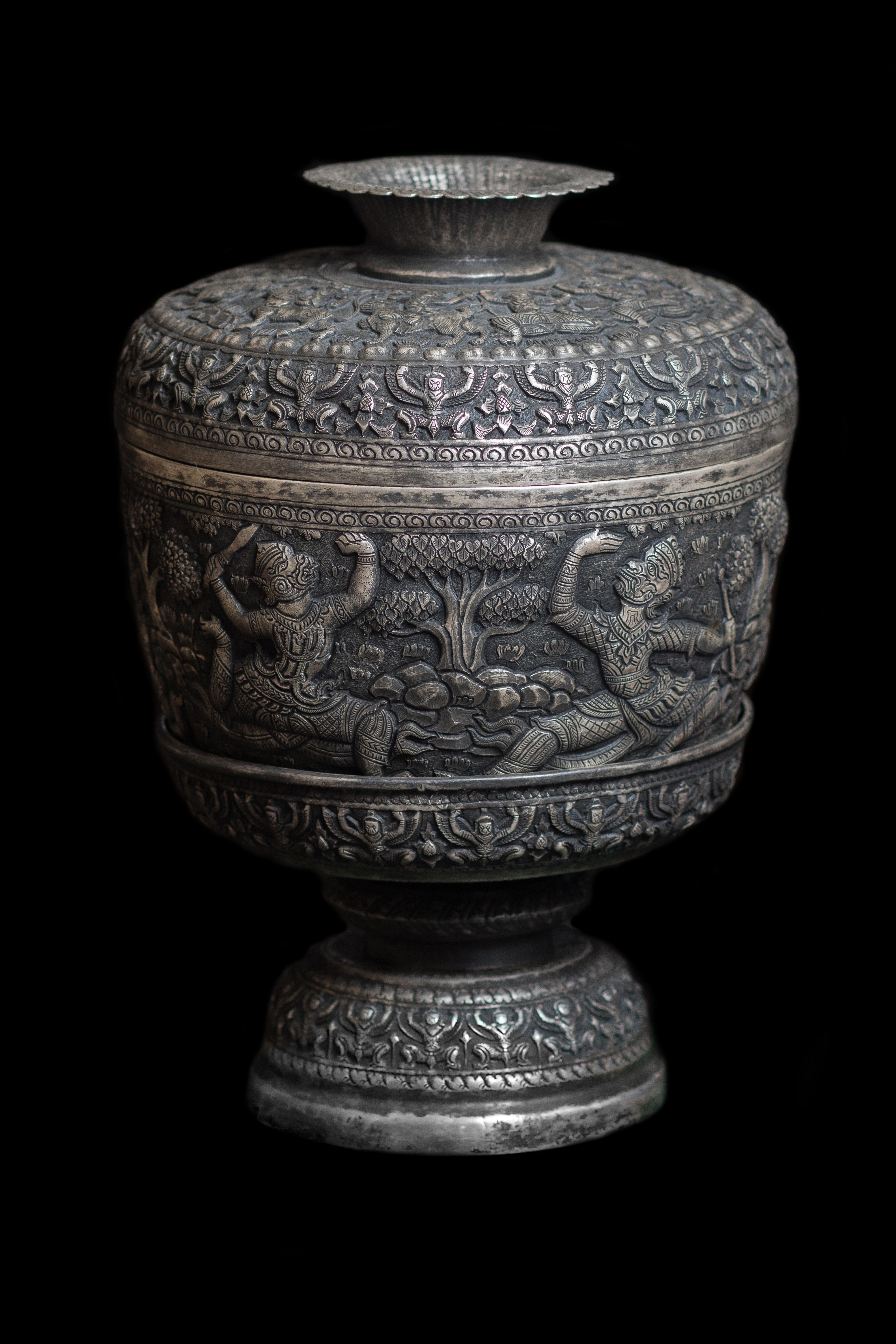 Rice Bowl and Wine Cup 18th/19th century - Old Masters Sculpture by Unknown