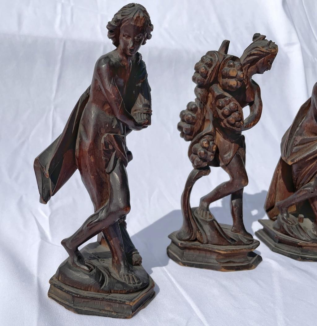 Rococò Venice - Set of four 18th century carved wood sculptures - Seasons - Rococo Sculpture by Unknown
