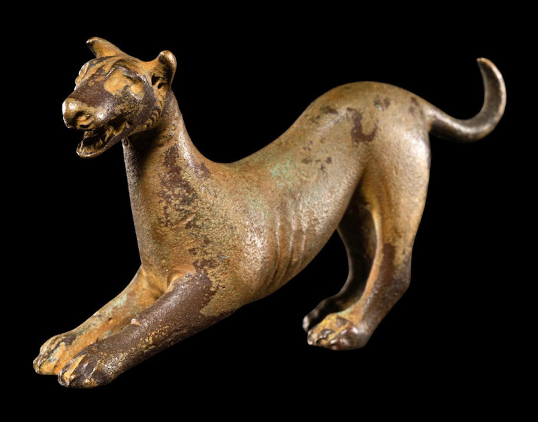 Unknown Figurative Sculpture - ANCIENT ROMAN BRONZE SCULPTURE FIGURE OF A ROMPING DOG