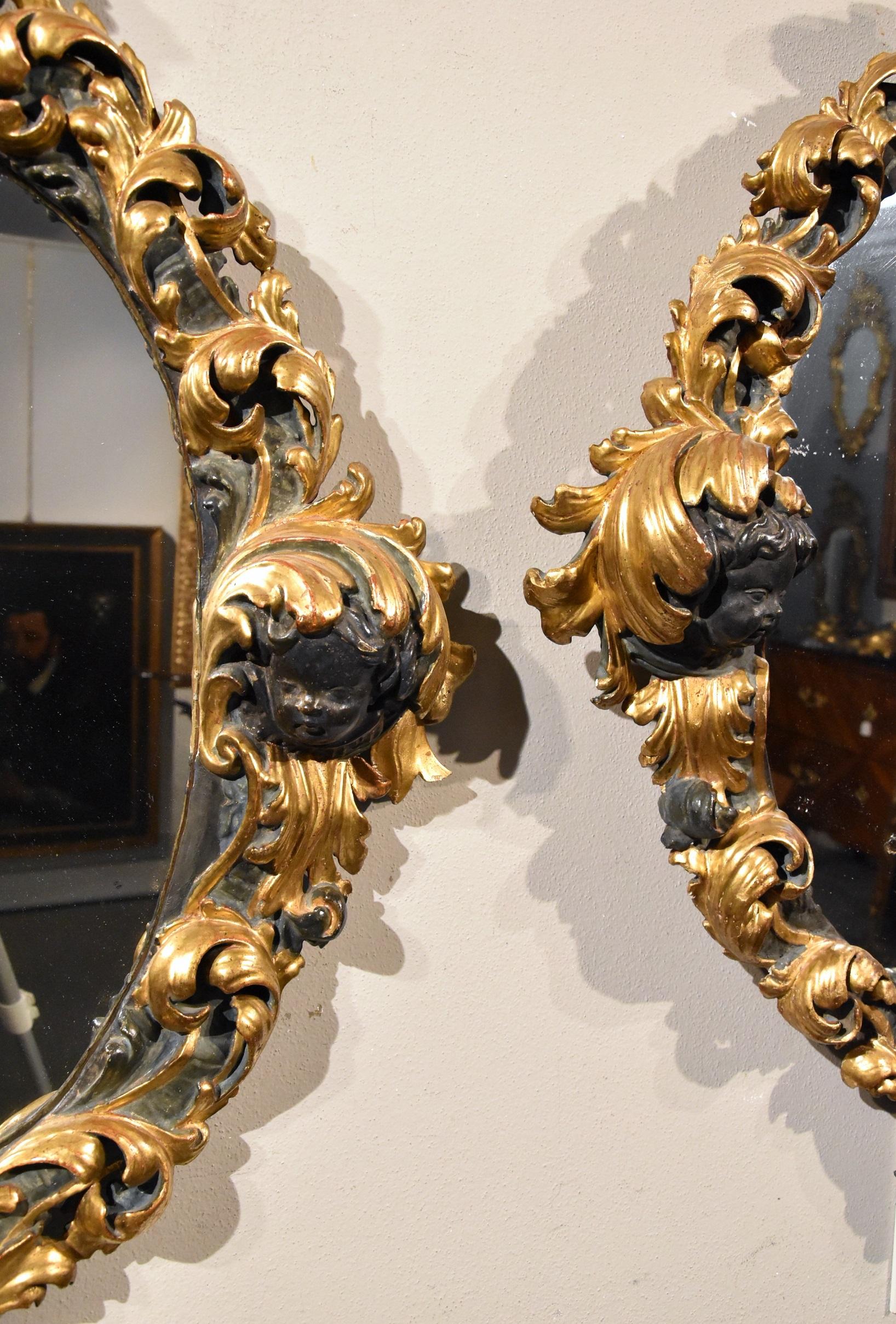 Maître romain sculpteur 17ème siècle (II/II) Miroir Or Italie Vieux maître Art du bois en vente 7