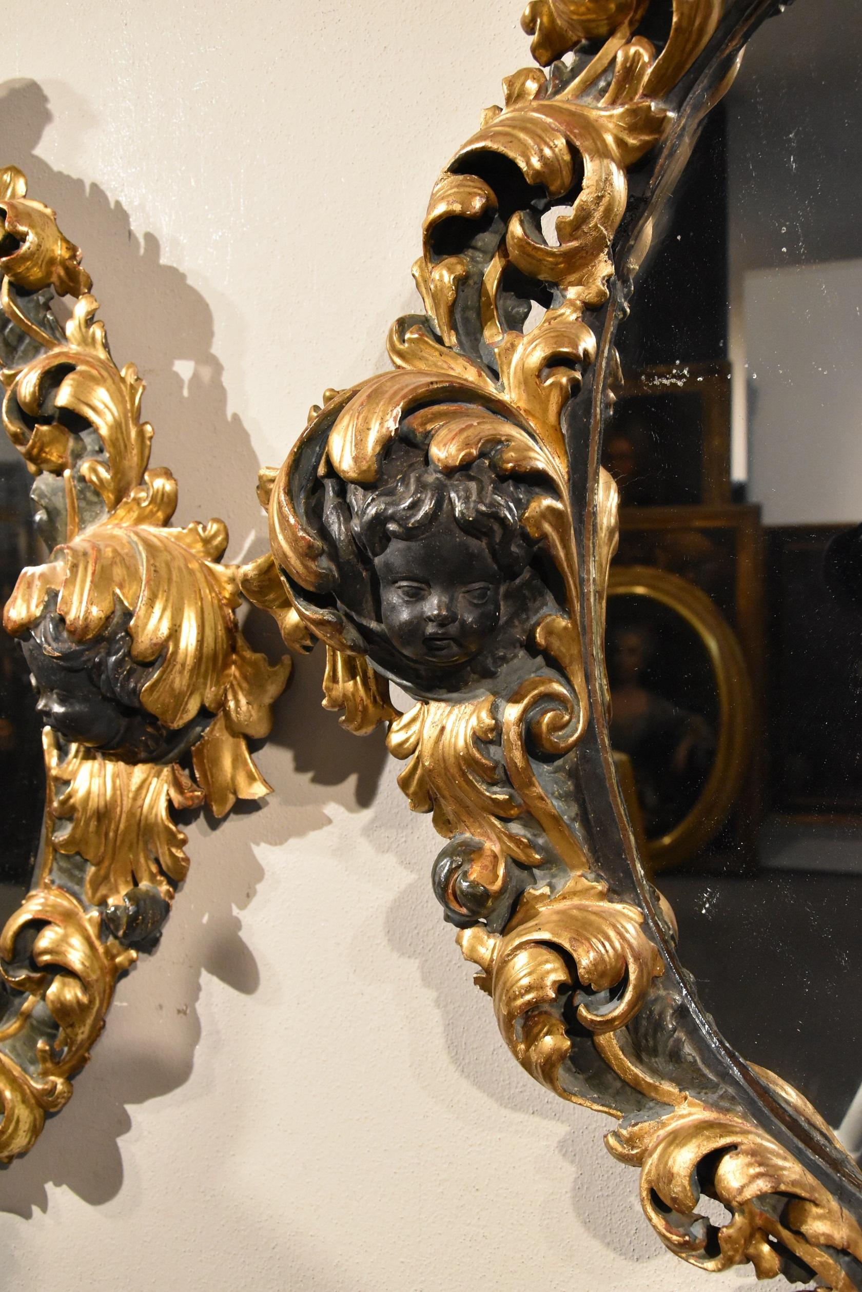 Maître romain sculpteur 17ème siècle (II/II) Miroir Or Italie Vieux maître Art du bois en vente 4