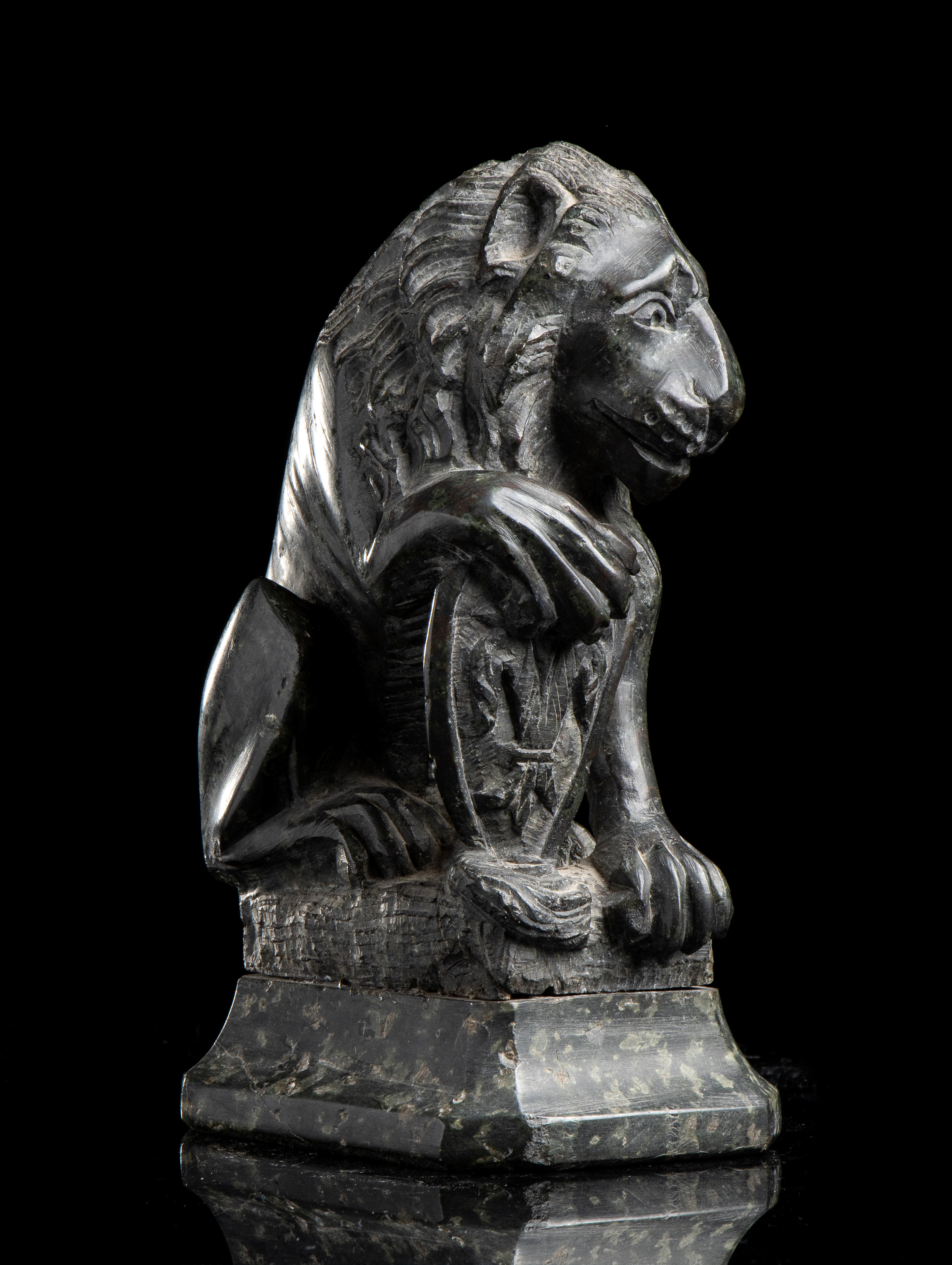 Sculpture of Lion 