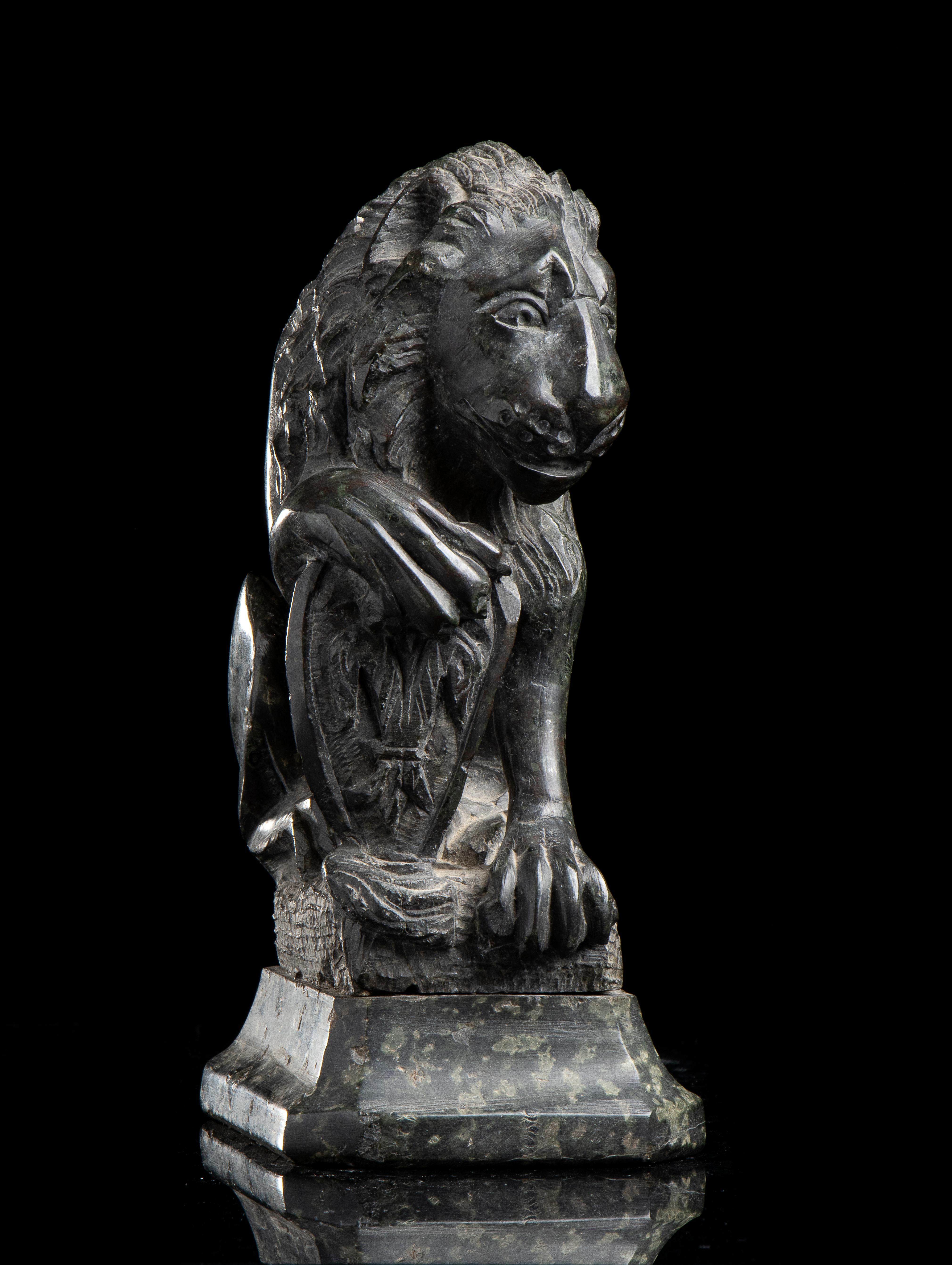 Sculpture of Lion 