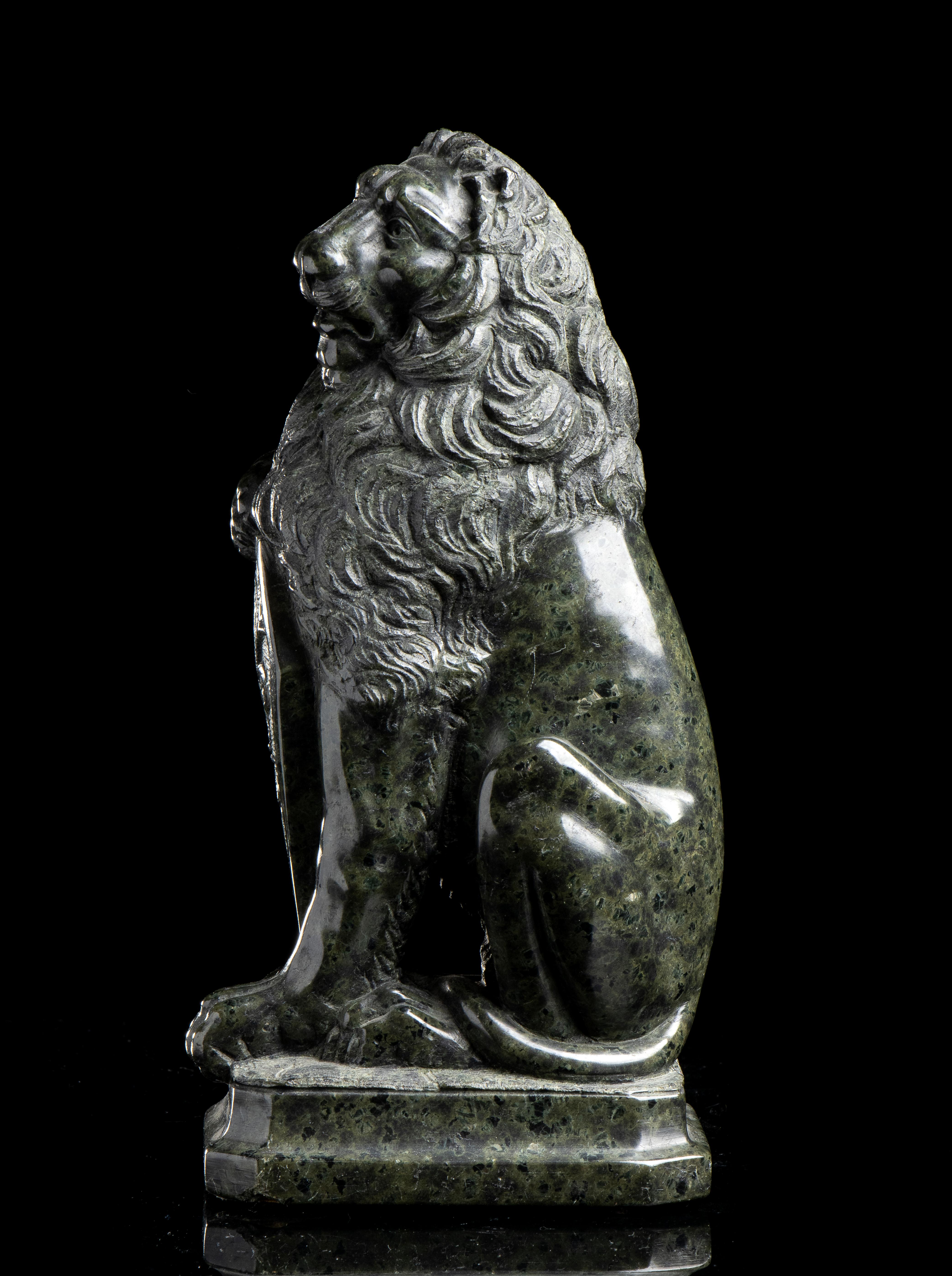 Sculpture of Lion 