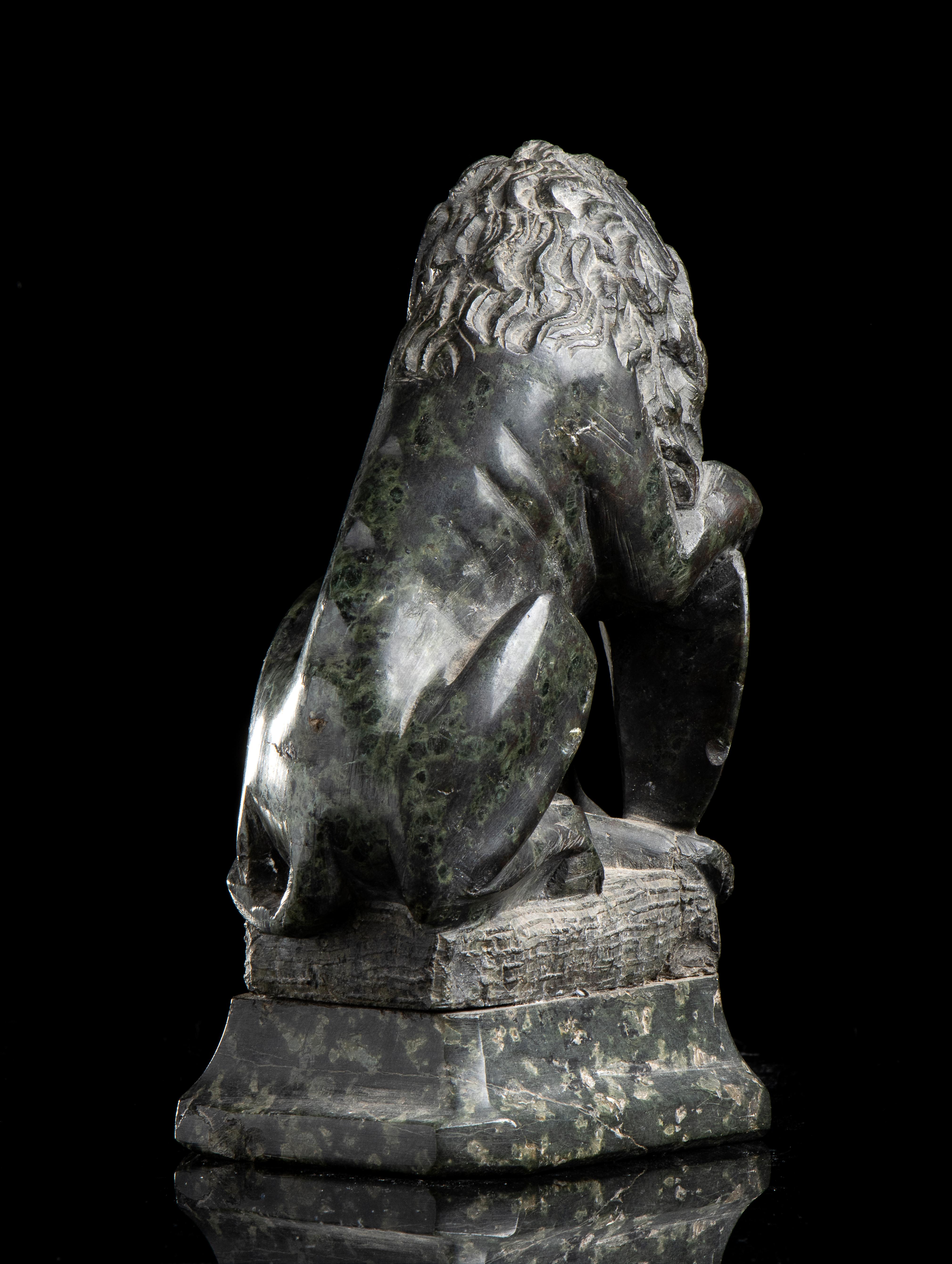 Sculpture of Lion 